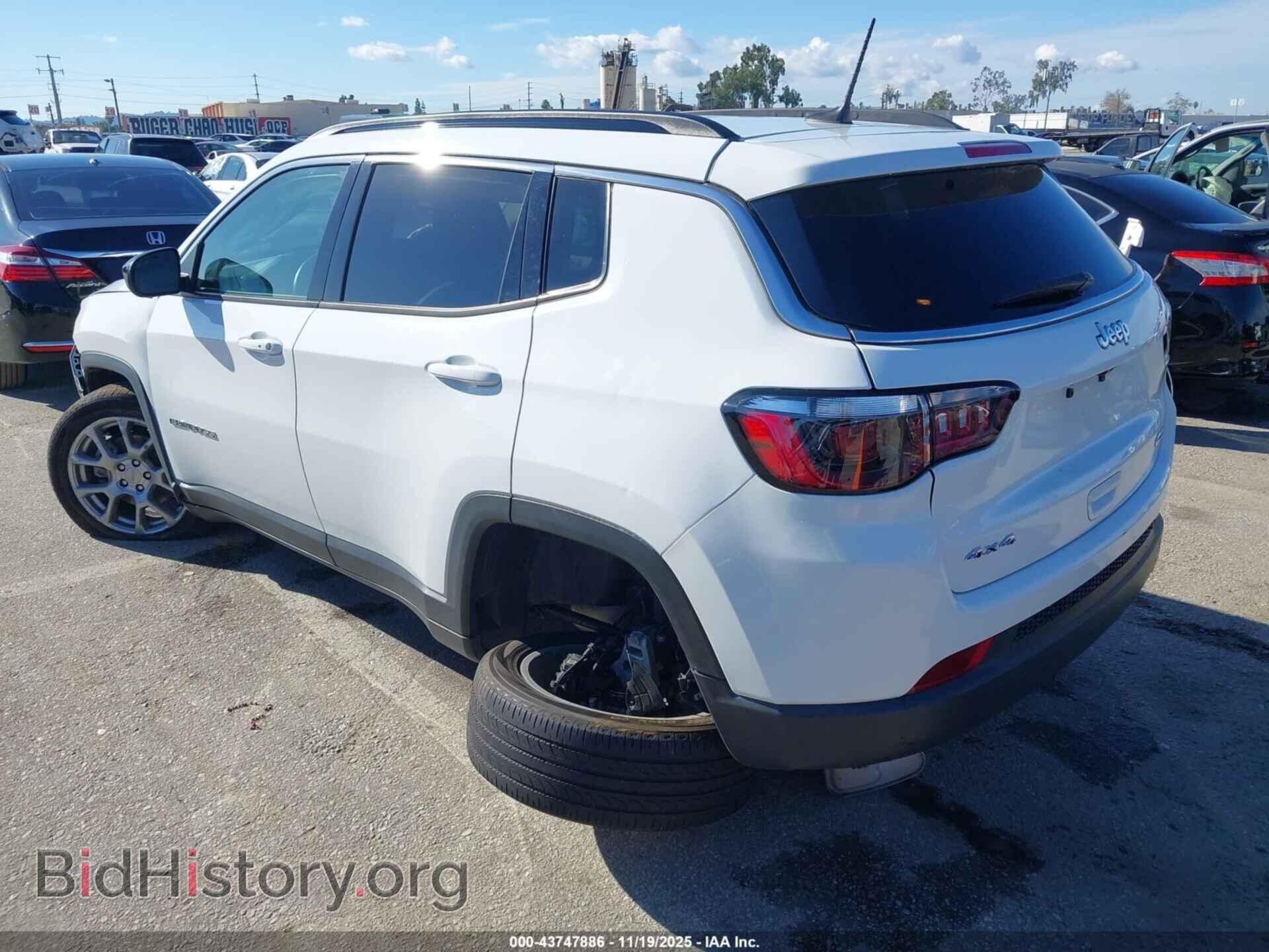 2022 JEEP COMPASS - VIN: 3C4NJDFB9NT212294 - Фото 3