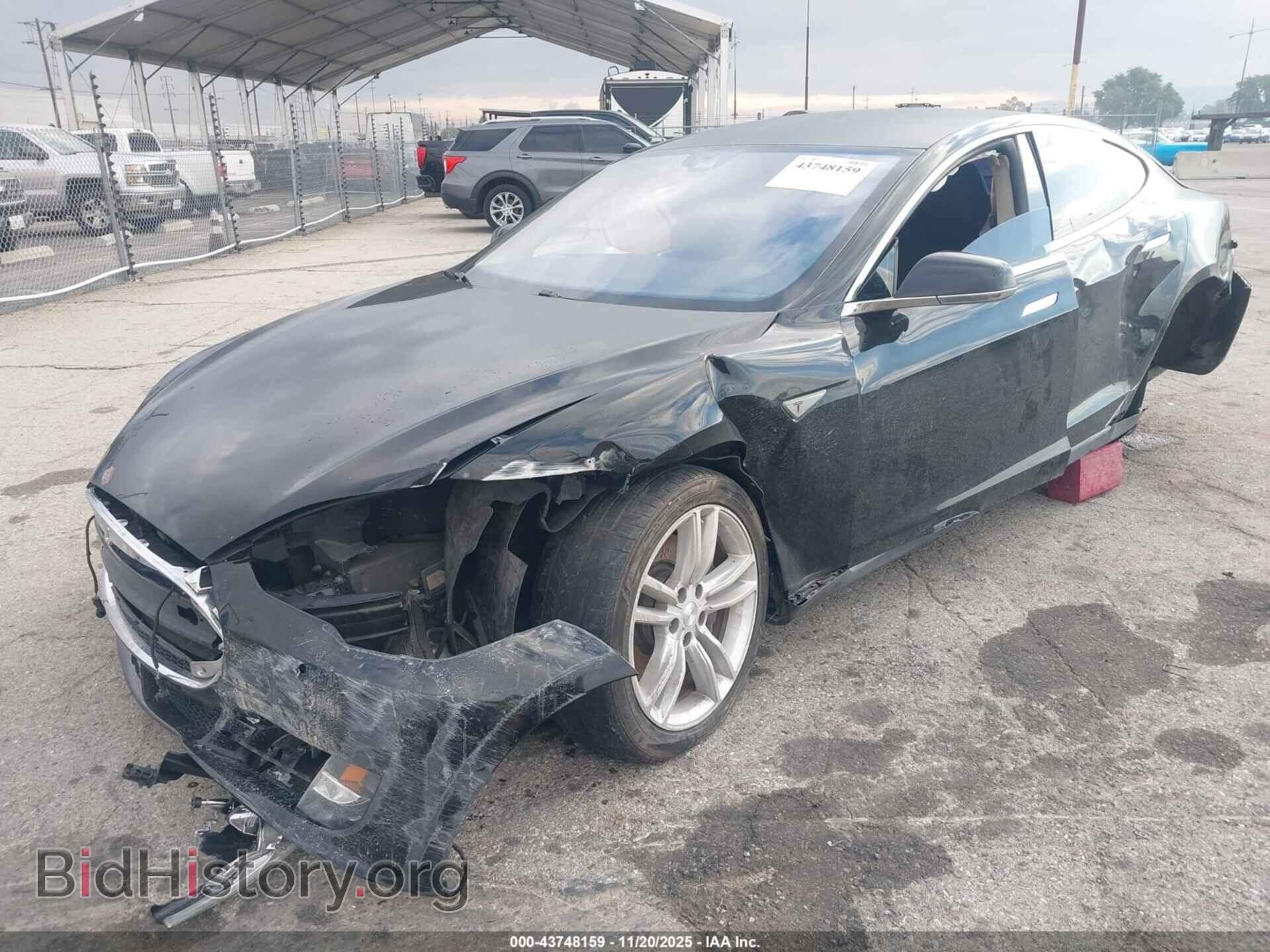 2015 TESLA MODEL S - VIN: 5YJSA1E29FF116703 - Photo 2
