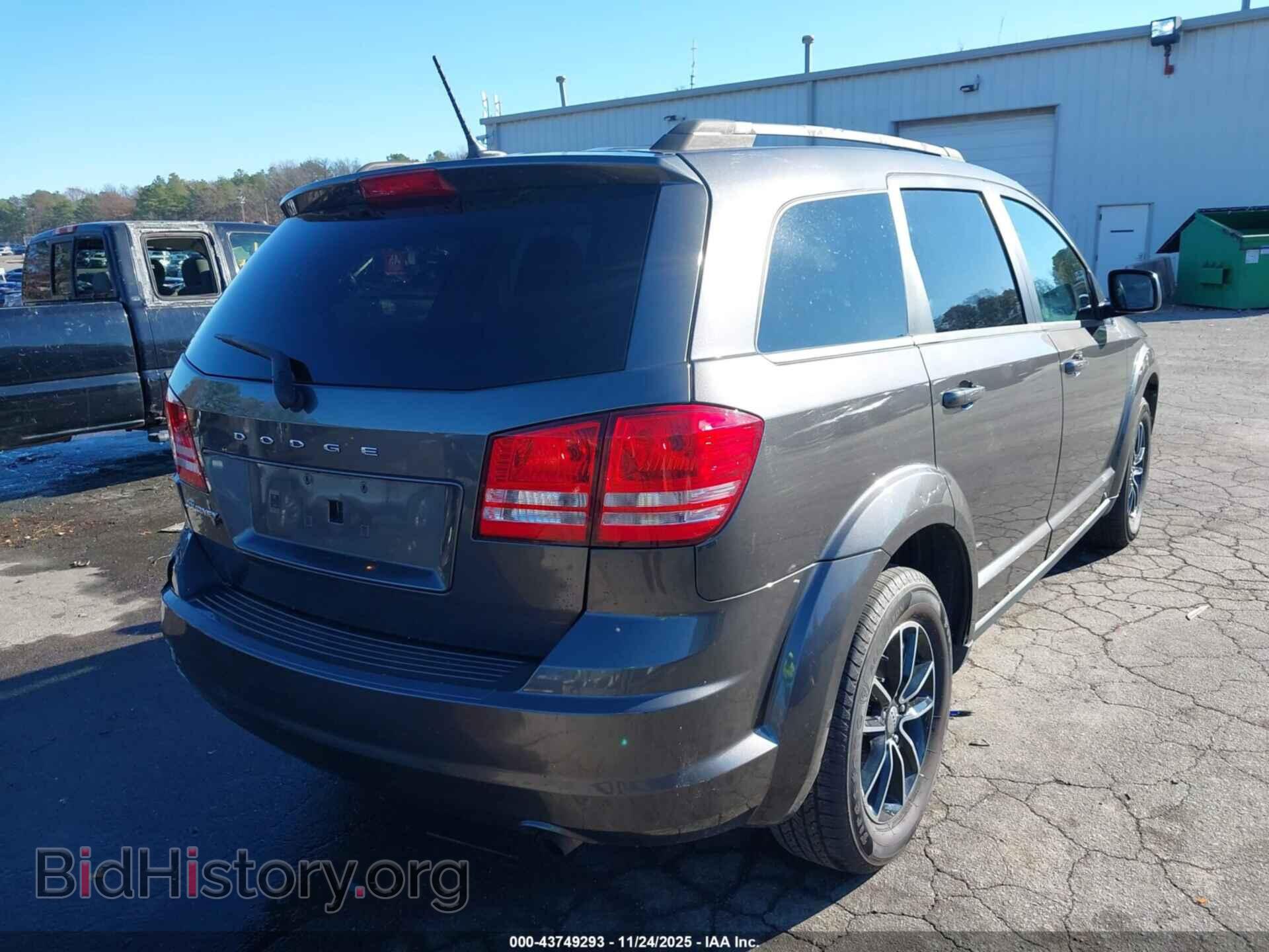 2017 DODGE JOURNEY - VIN: 3C4PDCAB1HT573895 - Фото 4