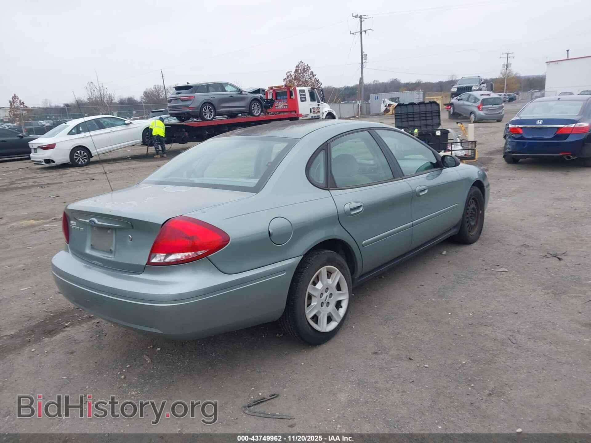 2007 FORD TAURUS - VIN: 1FAFP53U17A121874 - Фото 4