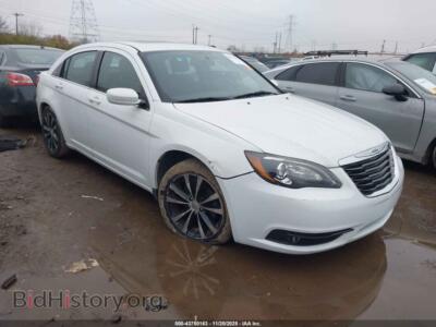 2012 Chrysler 200 Touring, белый — VIN 1C3CCBBG4CN251268, IAAI