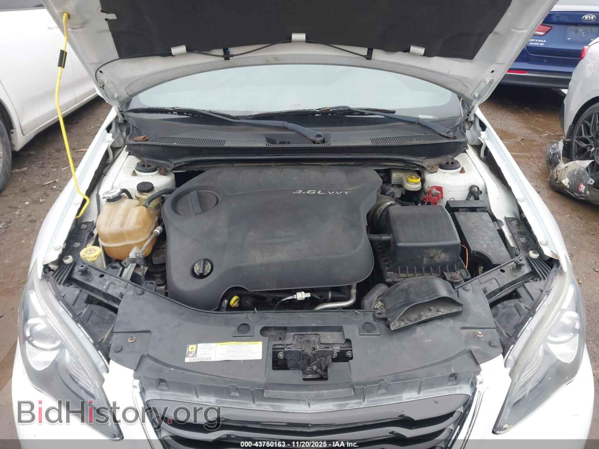 2012 CHRYSLER 200 - VIN: 1C3CCBBG4CN251268 - Фото 10