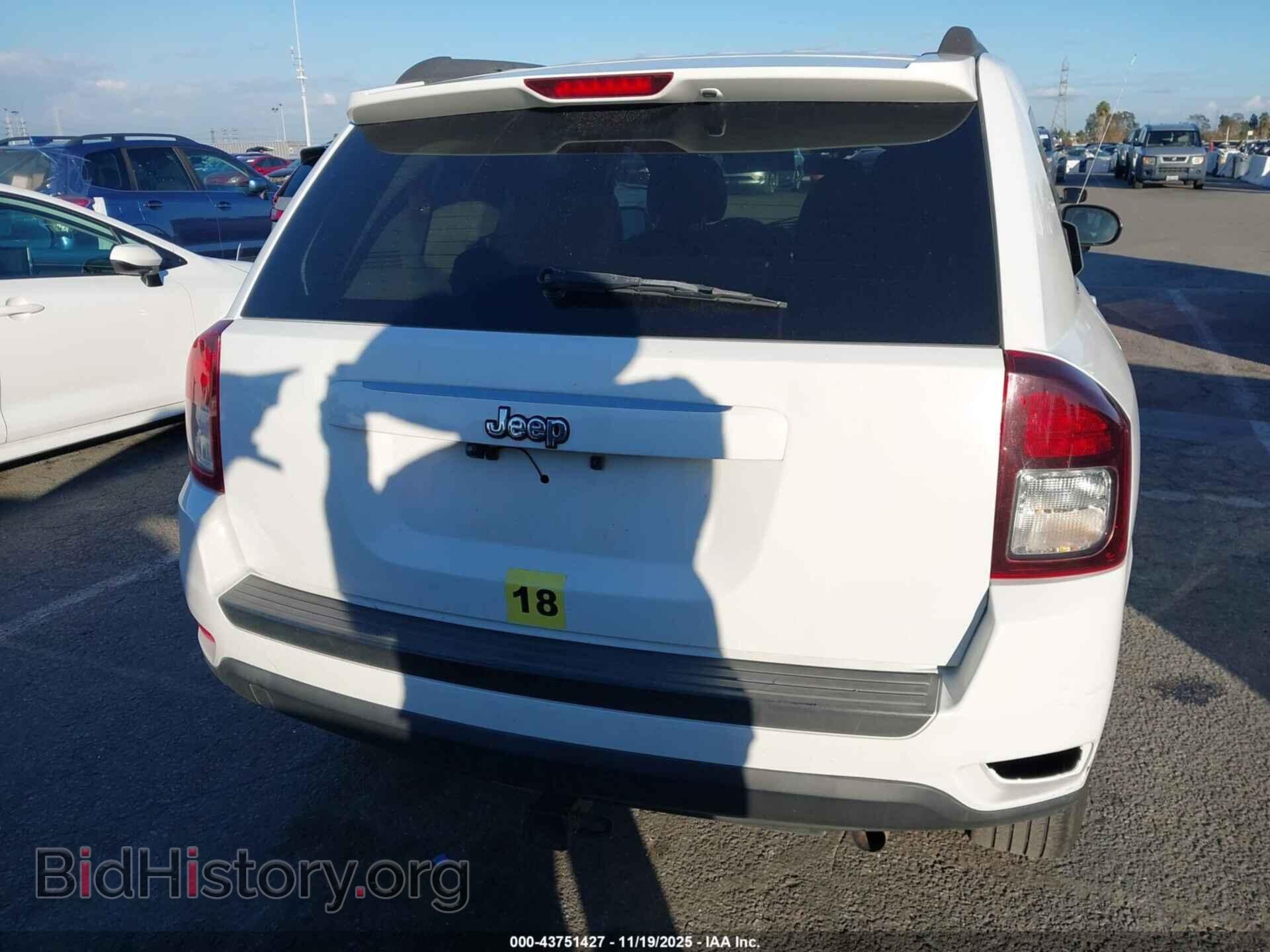 2015 JEEP COMPASS - VIN: 1C4NJCBA3FD138210 - Фото 16