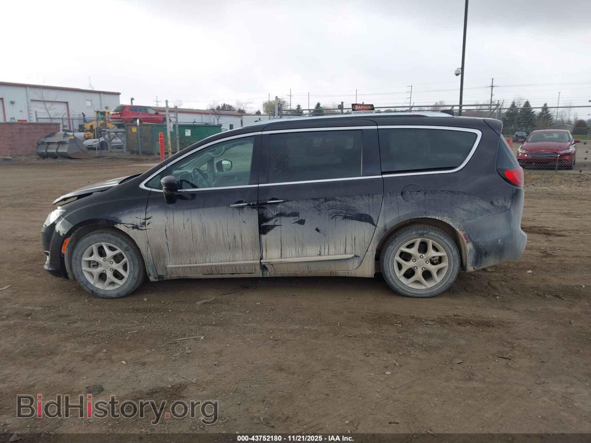 2017 CHRYSLER PACIFICA - VIN: 2C4RC1EG8HR831922 - Фото 14