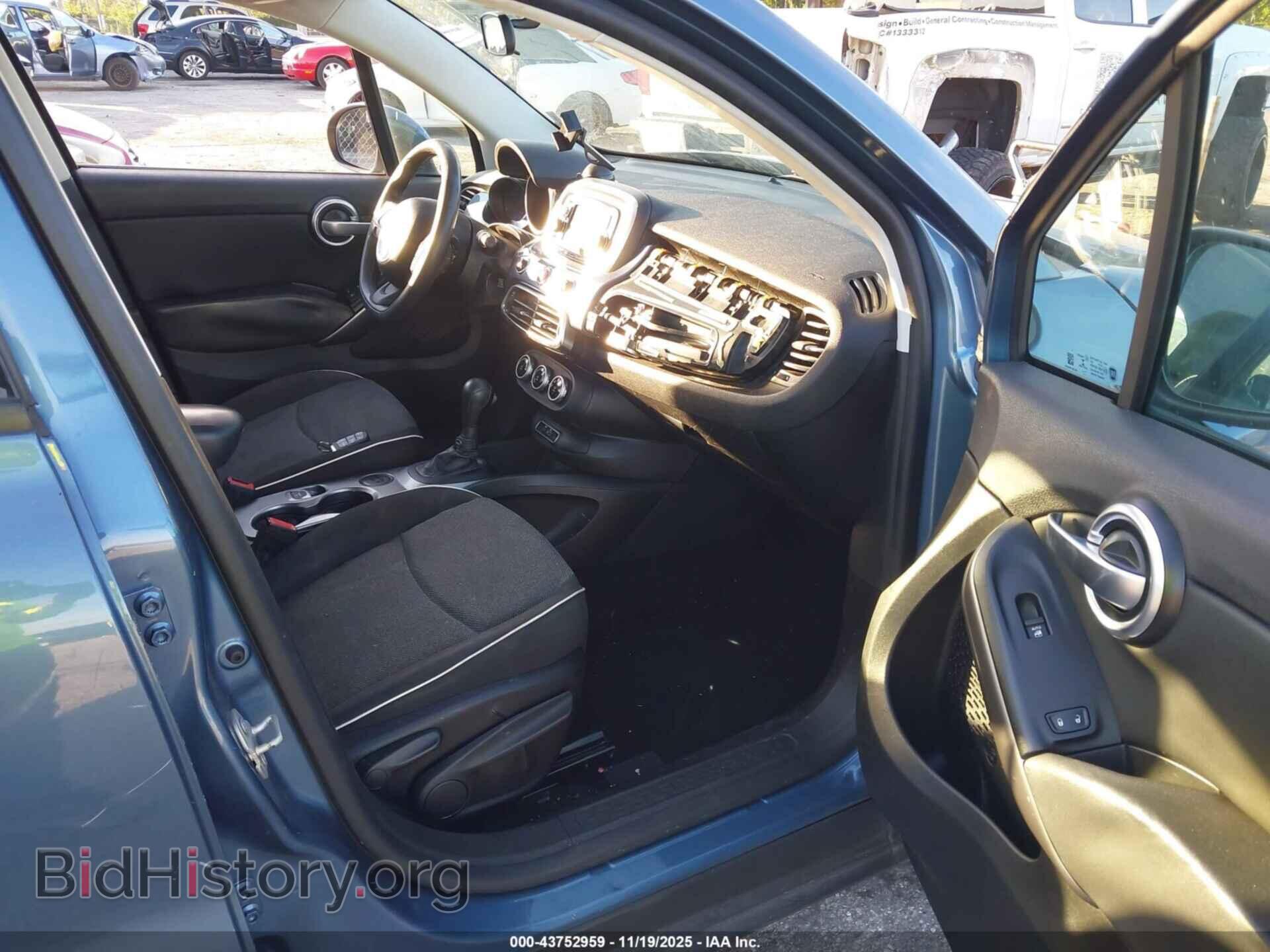 2017 FIAT 500X - VIN: ZFBCFXAB3HP601980 - Фото 5