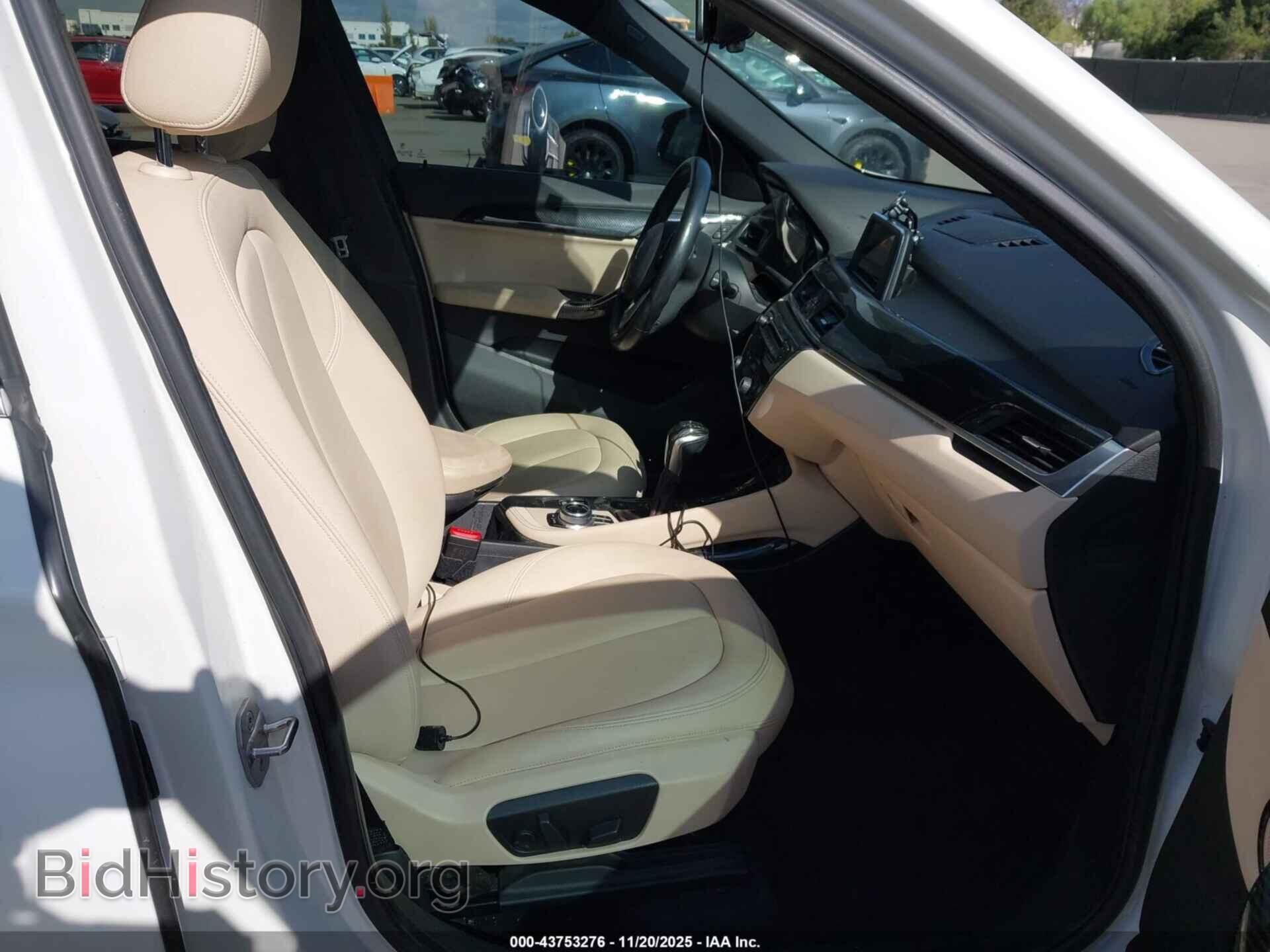 2016 BMW X1 - VIN: WBXHT3C3XG5E55152 - Фото 5