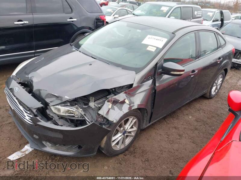 2016 Ford FOCUS (VIN 1FADP3F23GL217564) — фото 2 из 16