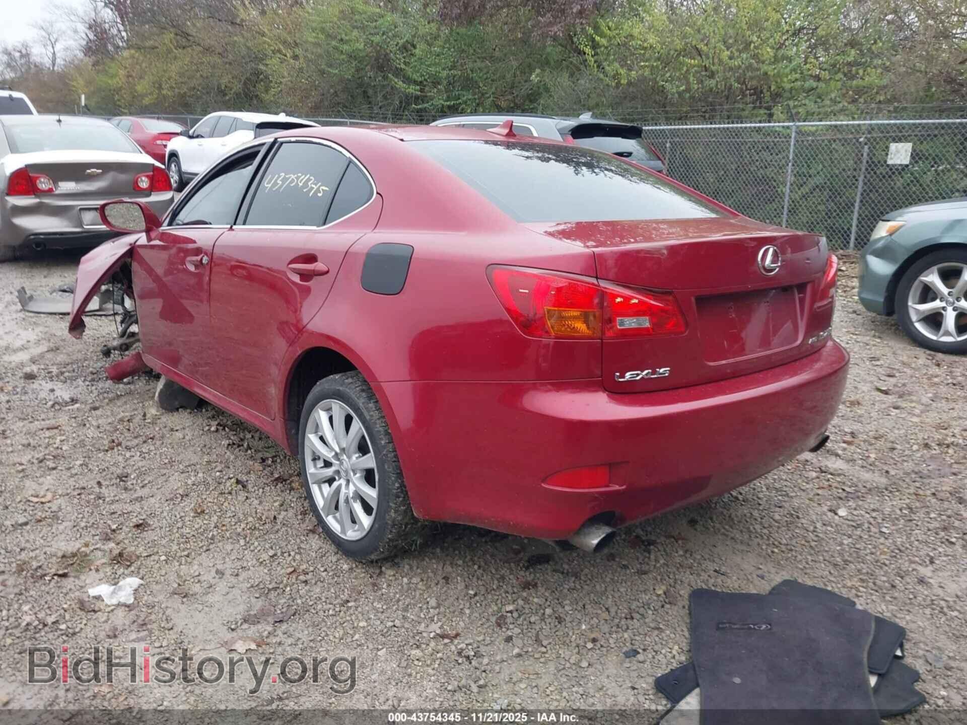 2008 LEXUS IS 250 - VIN: JTHCK262985021809 - Photo 3