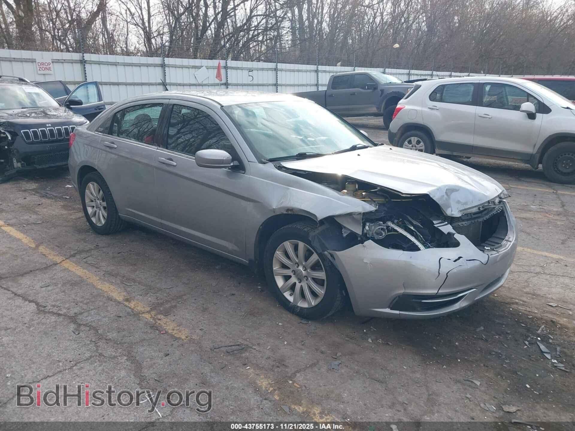 Photo 1C3CCBBB9DN722899 - CHRYSLER 200 2013