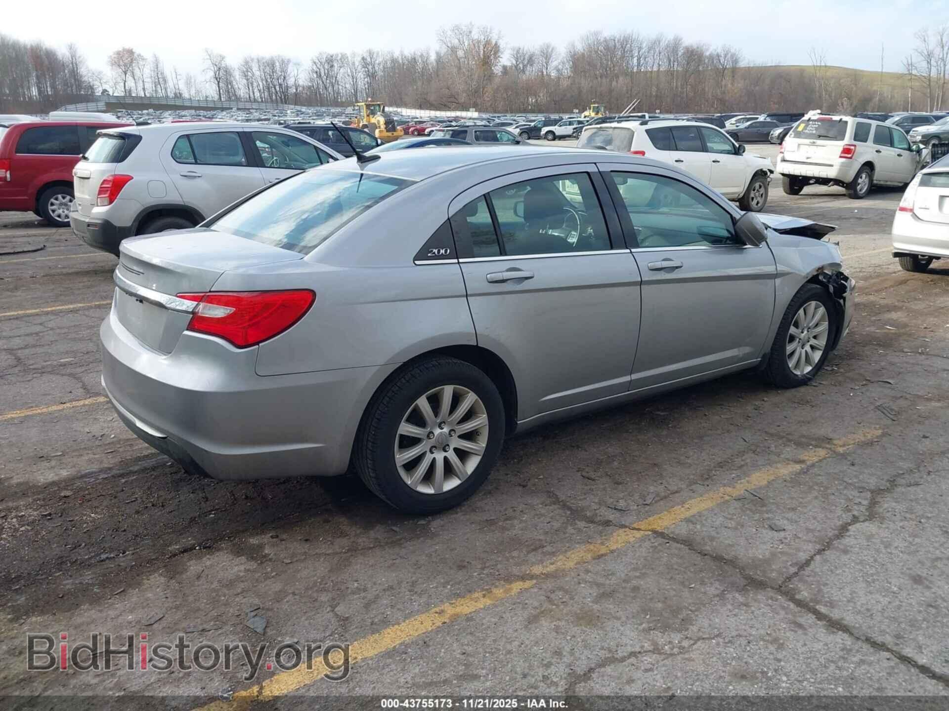 2013 CHRYSLER 200 - VIN: 1C3CCBBB9DN722899 - Photo 4