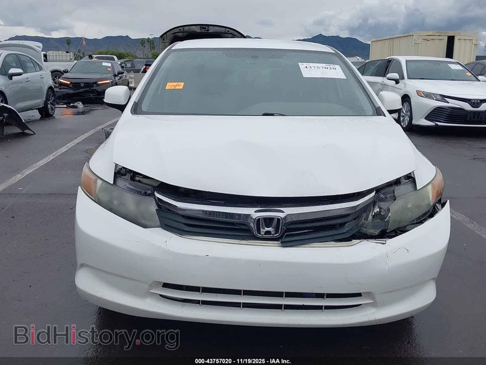 2012 HONDA CIVIC - VIN: 2HGFB2F57CH594137 - Фото 6