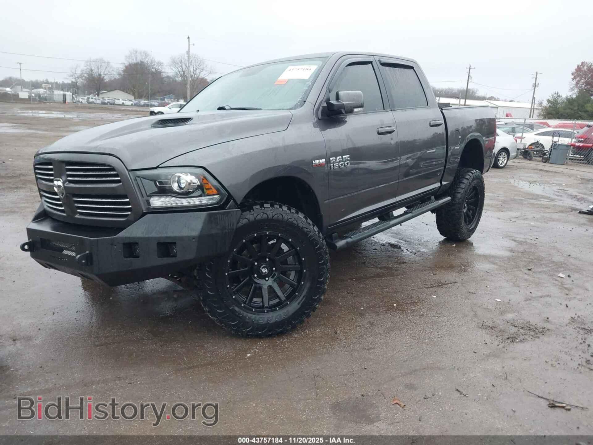 2017 RAM 1500 - VIN: 1C6RR7MT9HS673760 - Фото 2