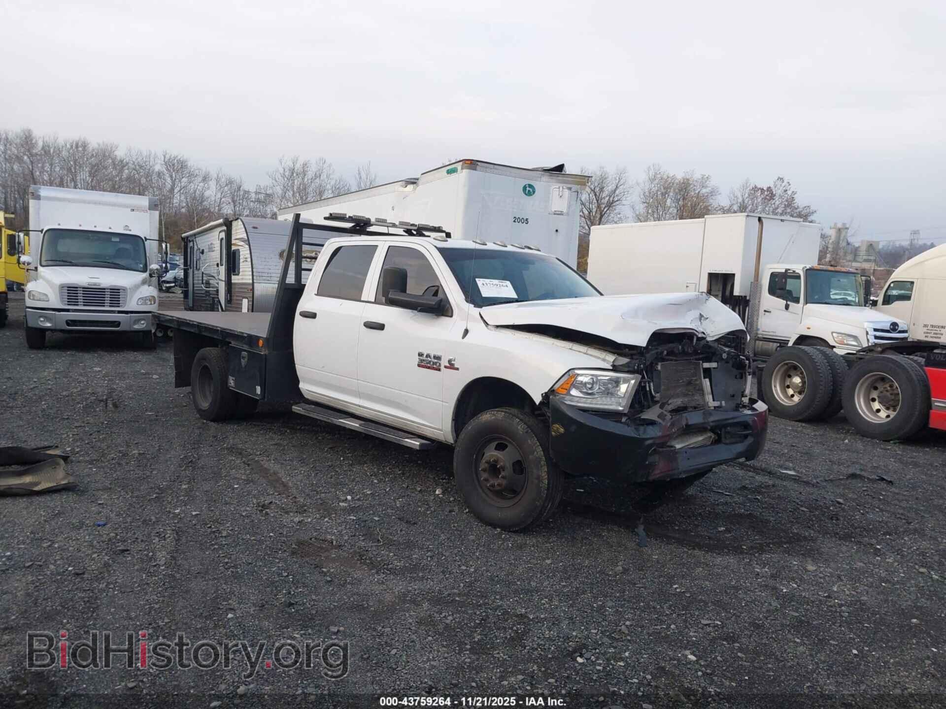 Photo 3C7WRTCL7JG331746 - RAM 3500 CHASSIS 2018