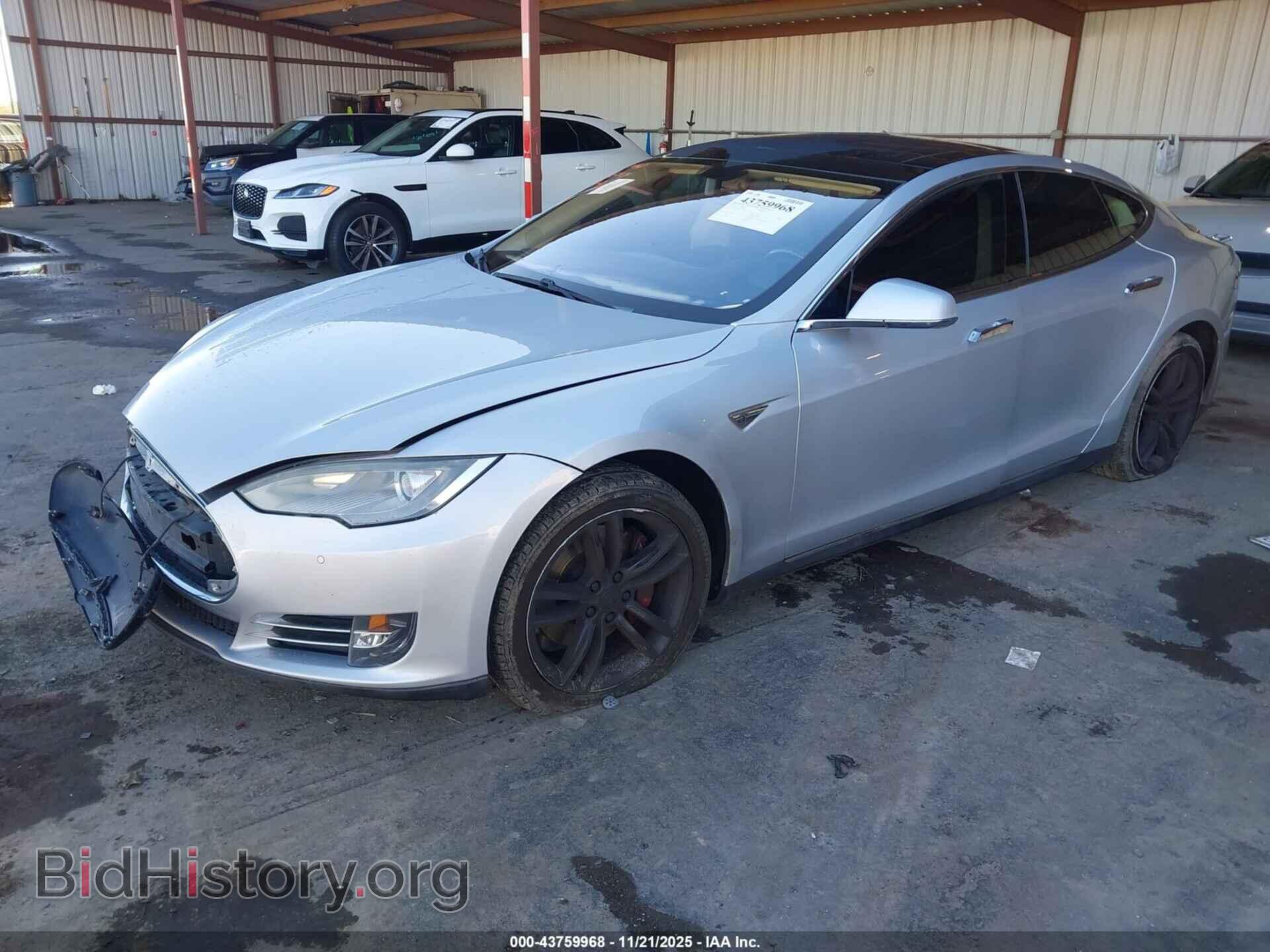 2014 TESLA MODEL S - VIN: 5YJSA1H14EFP52656 - Фото 2