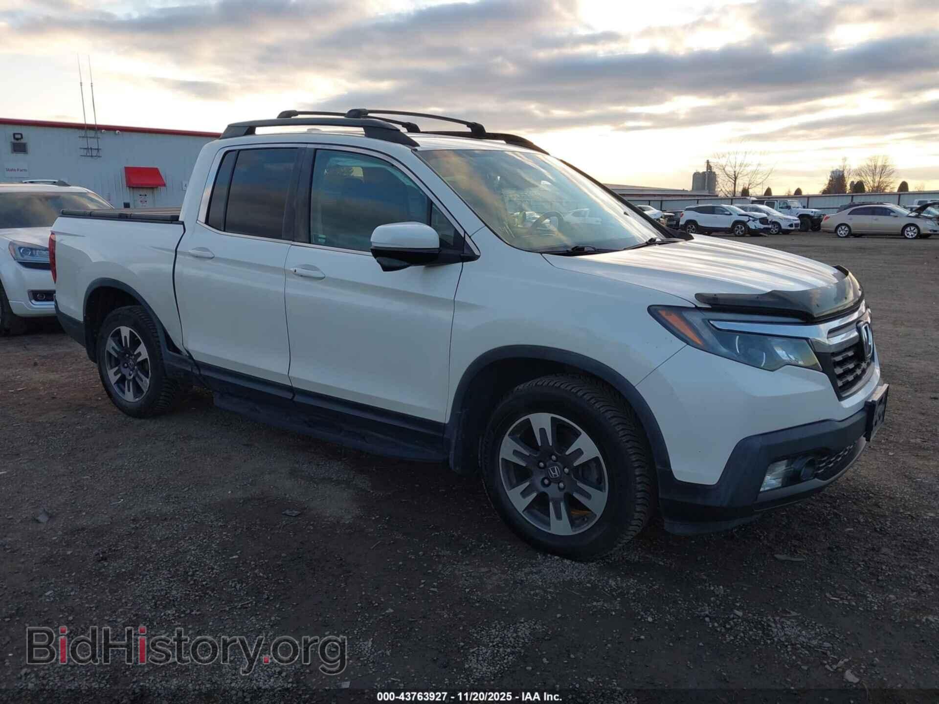 Photo 5FPYK3F63HB001898 - HONDA RIDGELINE 2017