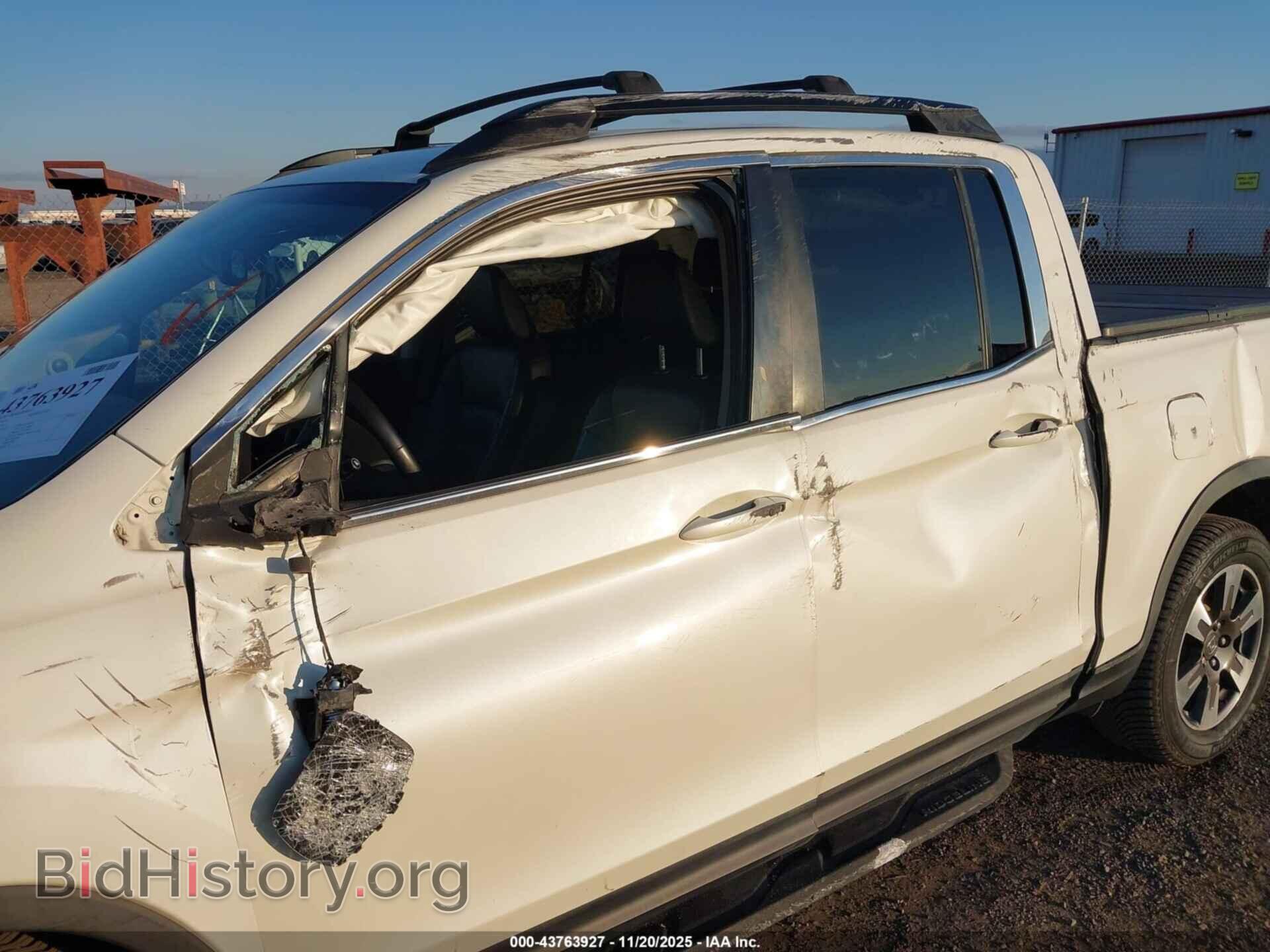 2017 HONDA RIDGELINE - VIN: 5FPYK3F63HB001898 - Фото 6