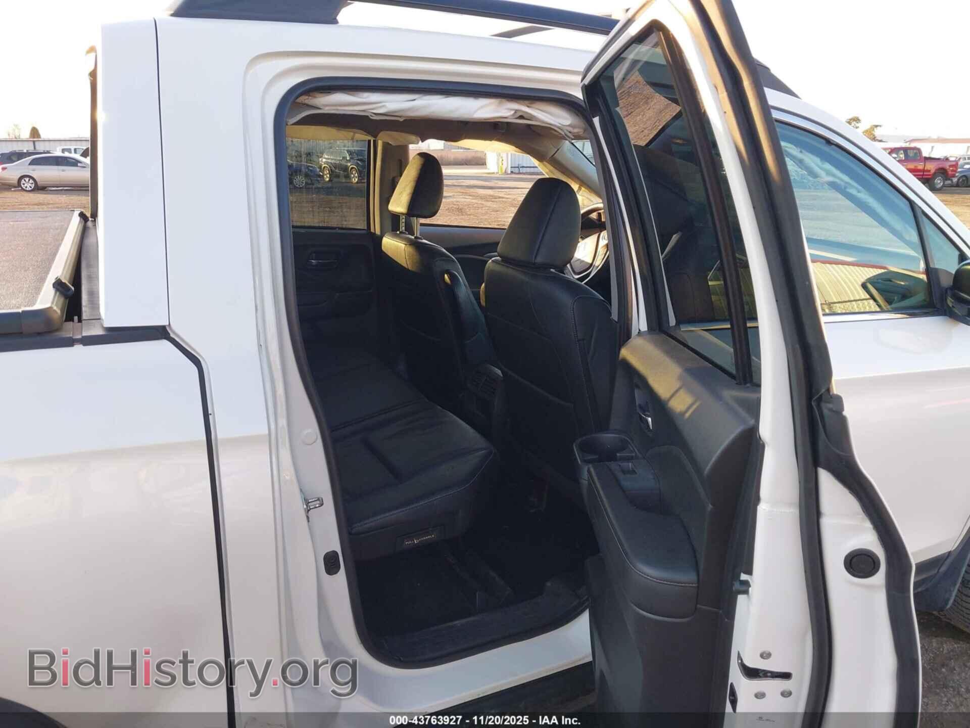 2017 HONDA RIDGELINE - VIN: 5FPYK3F63HB001898 - Фото 8