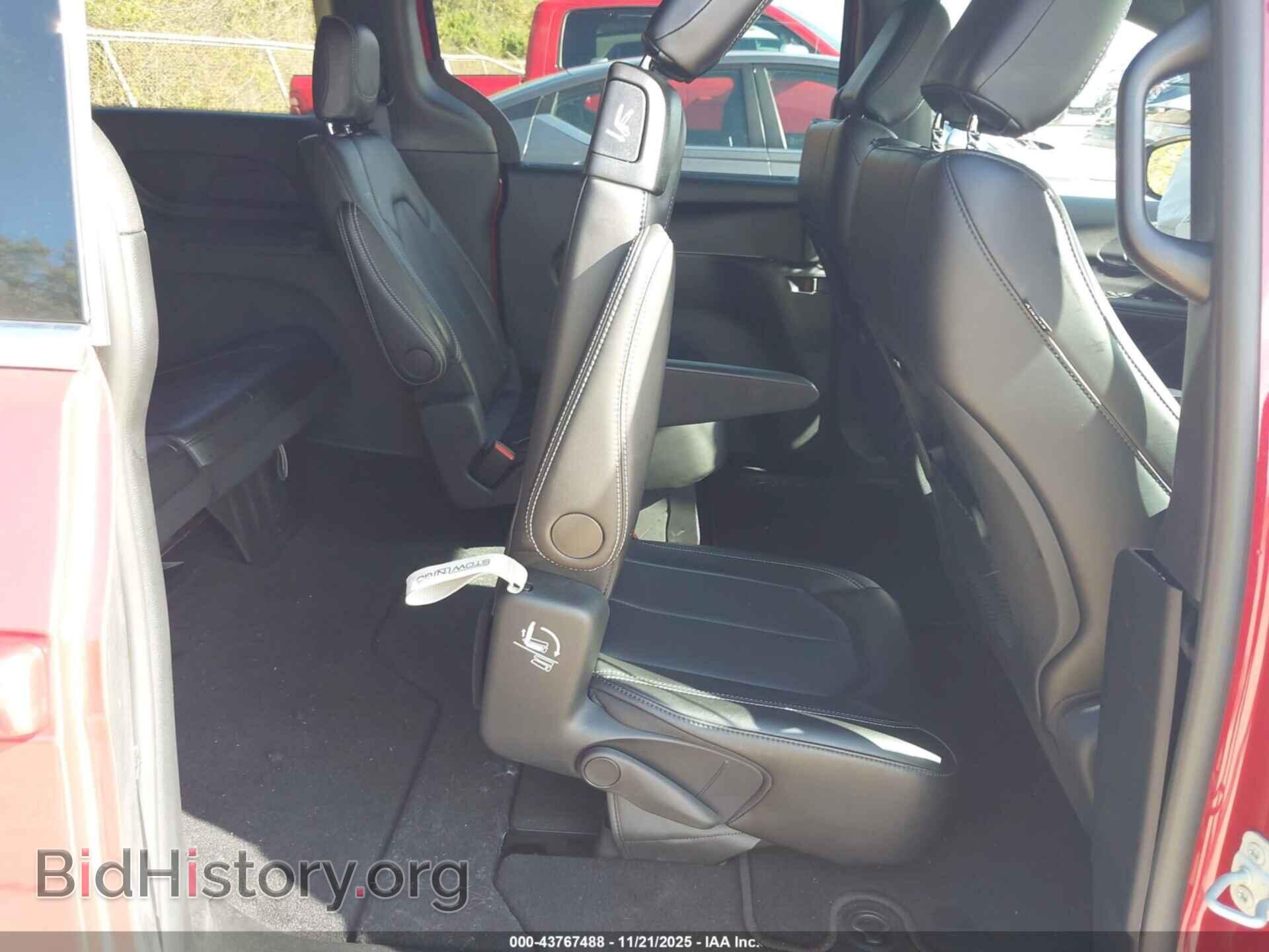 2025 CHRYSLER PACIFICA - VIN: 2C4RC1BG4SR584152 - Фото 8
