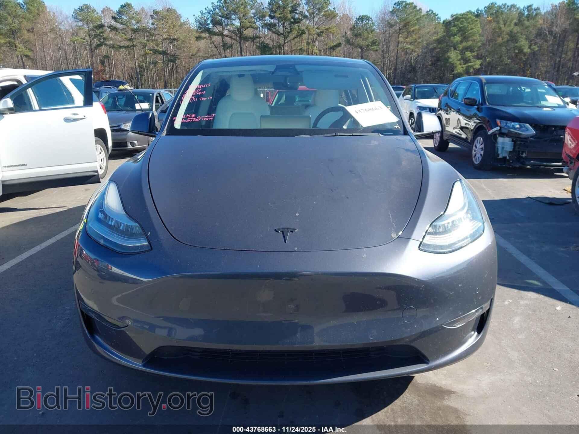 2022 TESLA MODEL Y - VIN: 7SAYGDEE8NF311908 - Фото 12
