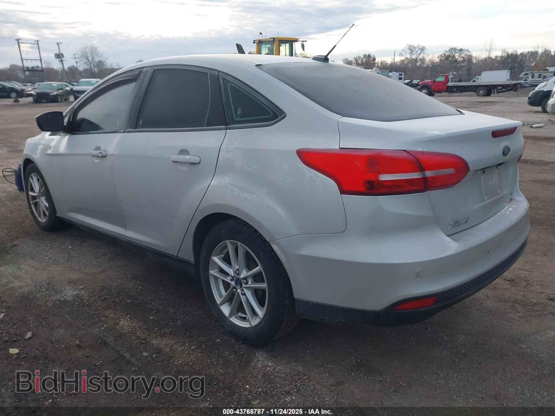 2016 FORD FOCUS - VIN: 1FADP3F28GL201795 - Фото 3