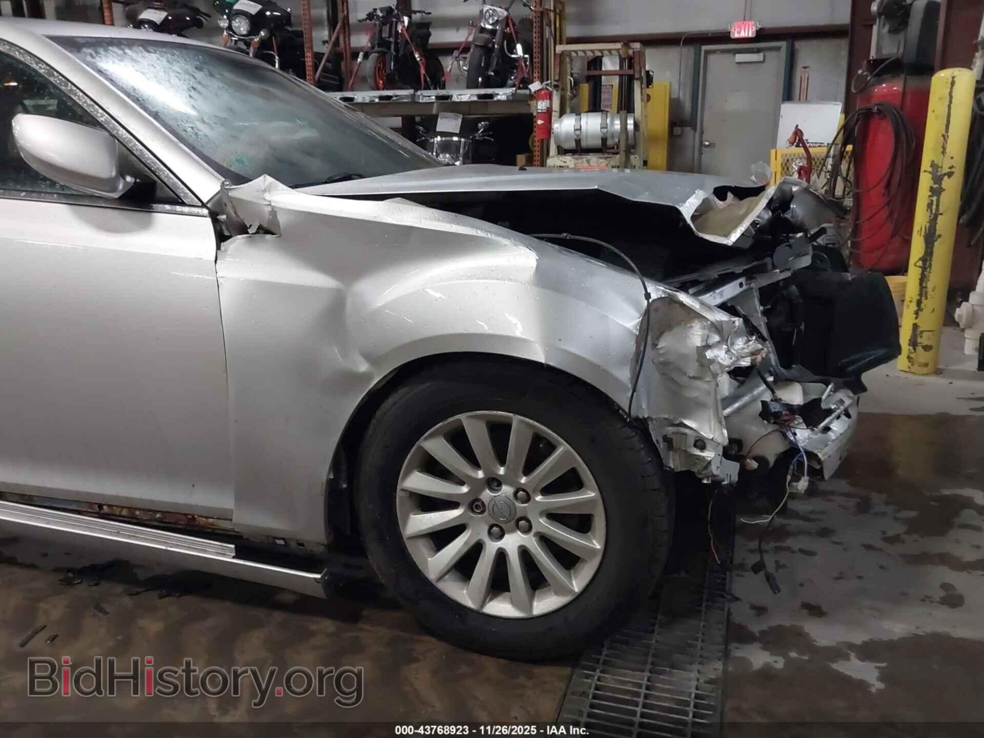 2012 CHRYSLER 300 - VIN: 2C3CCAAG5CH110357 - Фото 6