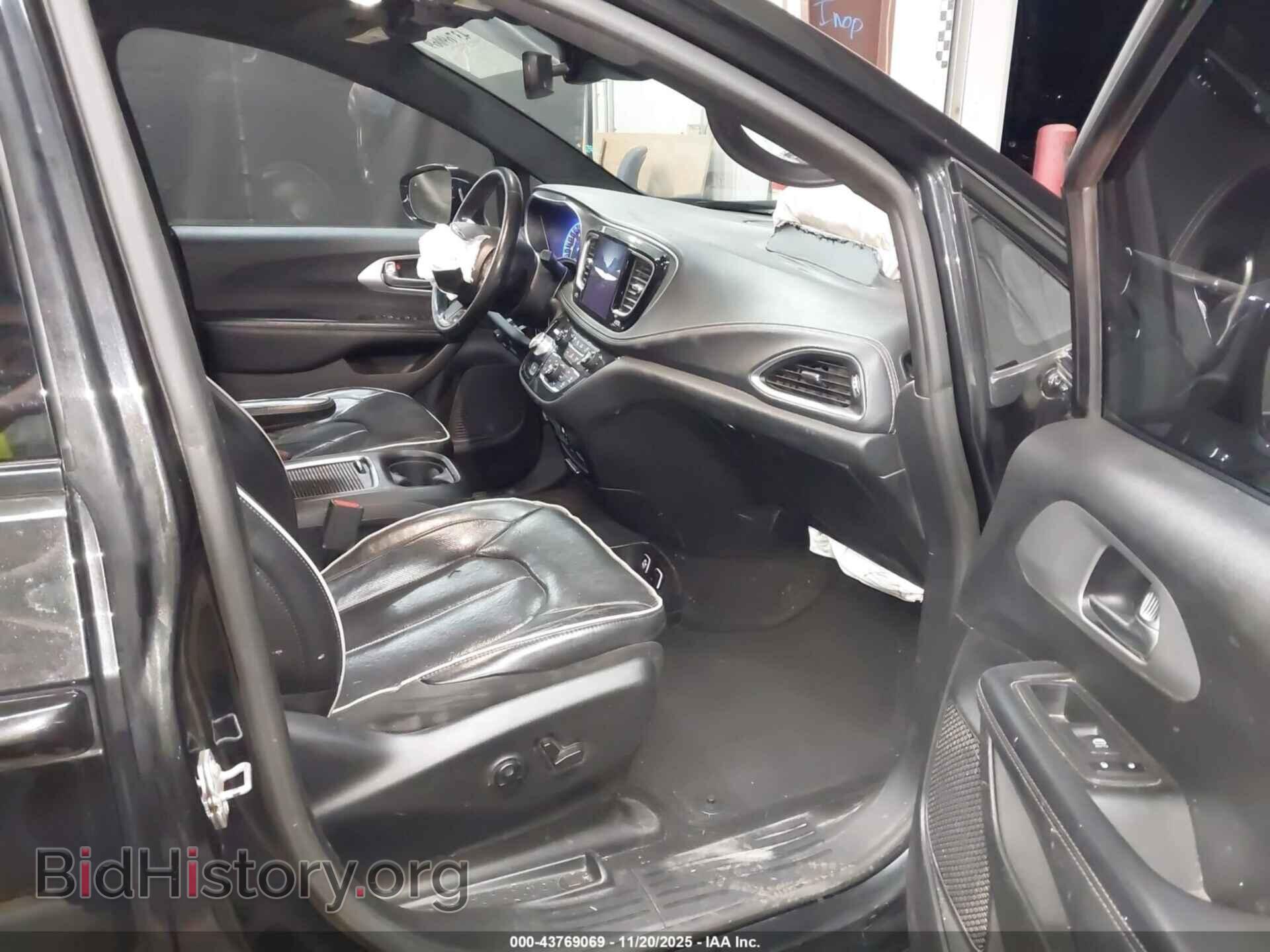 2019 CHRYSLER PACIFICA - VIN: 2C4RC1GG1KR715384 - Фото 5