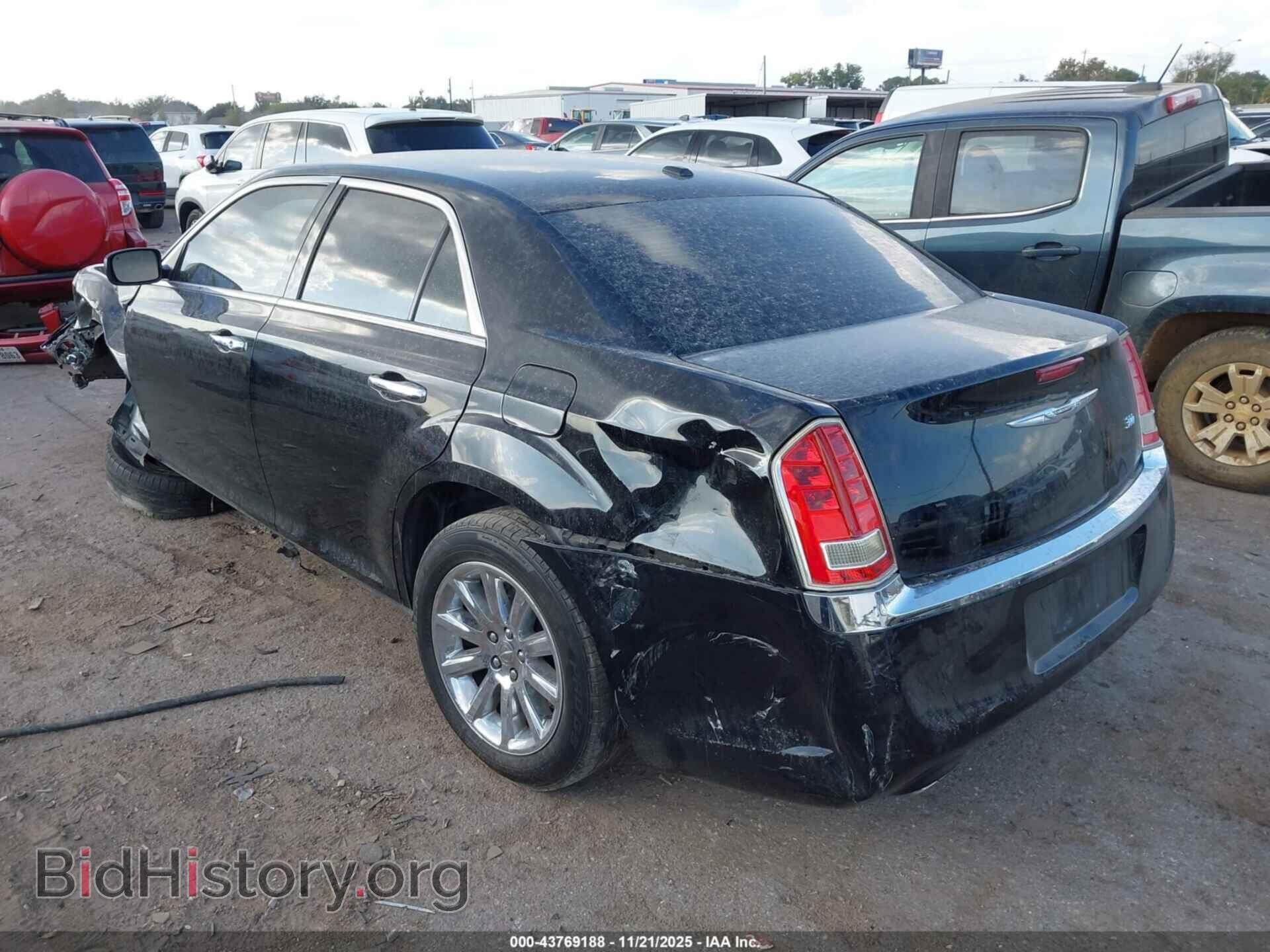 2012 CHRYSLER 300 - VIN: 2C3CCACG0CH251012 - Фото 3