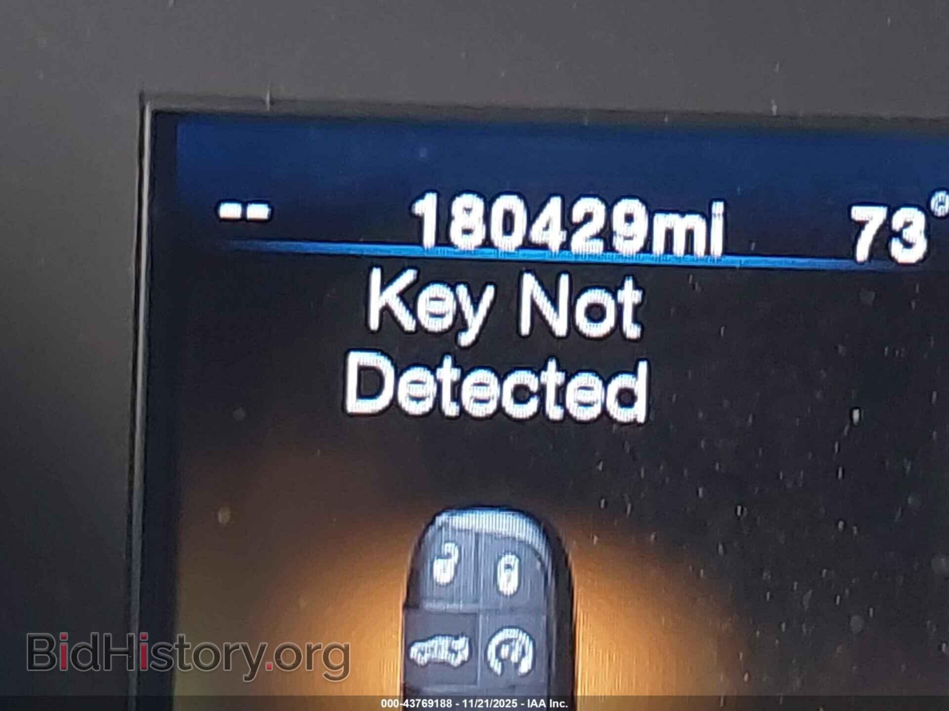 2012 CHRYSLER 300 - VIN: 2C3CCACG0CH251012 - Фото 7