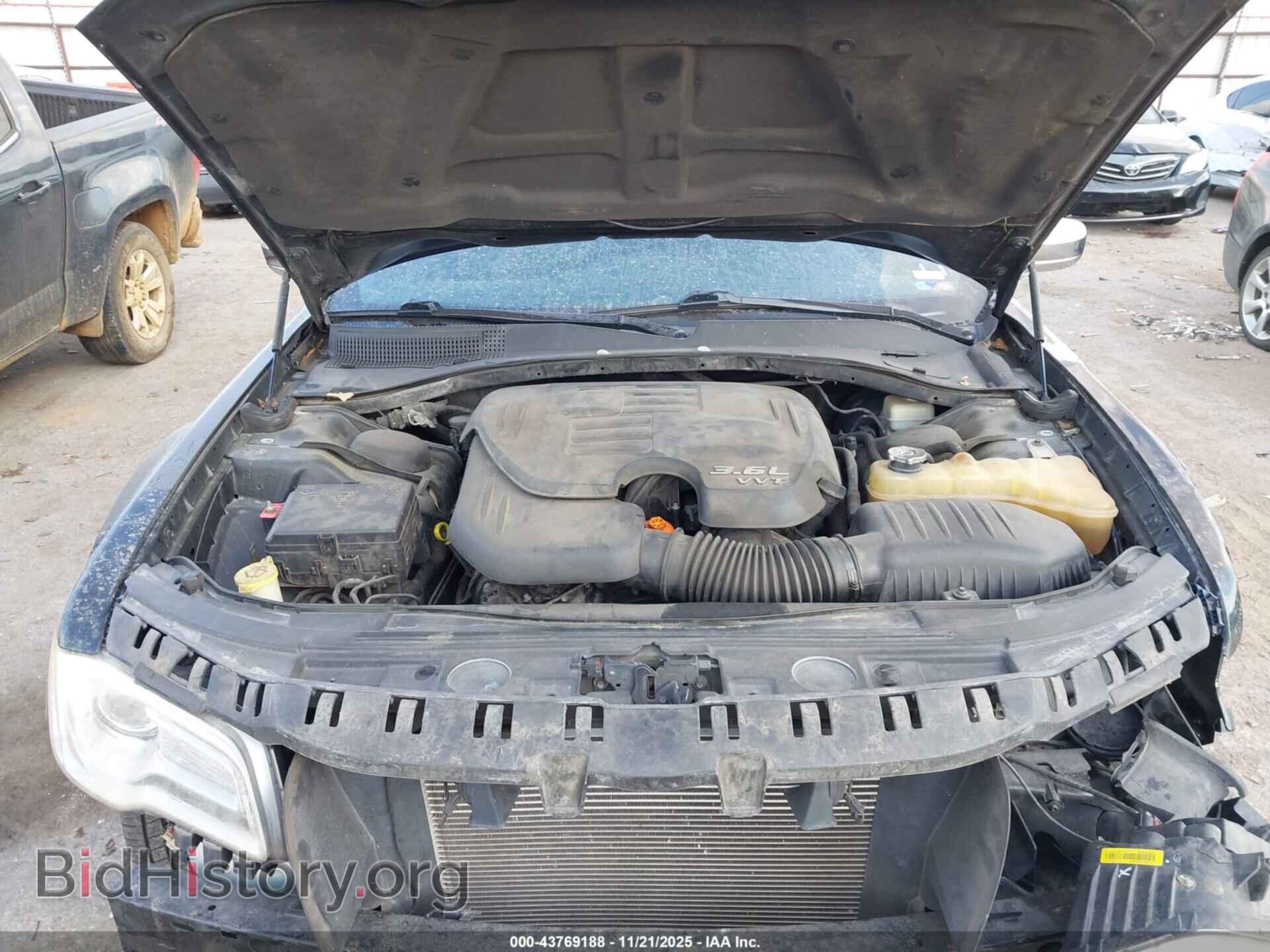 2012 CHRYSLER 300 - VIN: 2C3CCACG0CH251012 - Фото 10