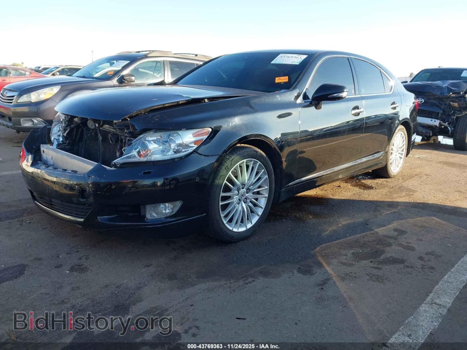 2010 LEXUS LS 460 - VIN: JTHBL5EF8A5098482 - Photo 2