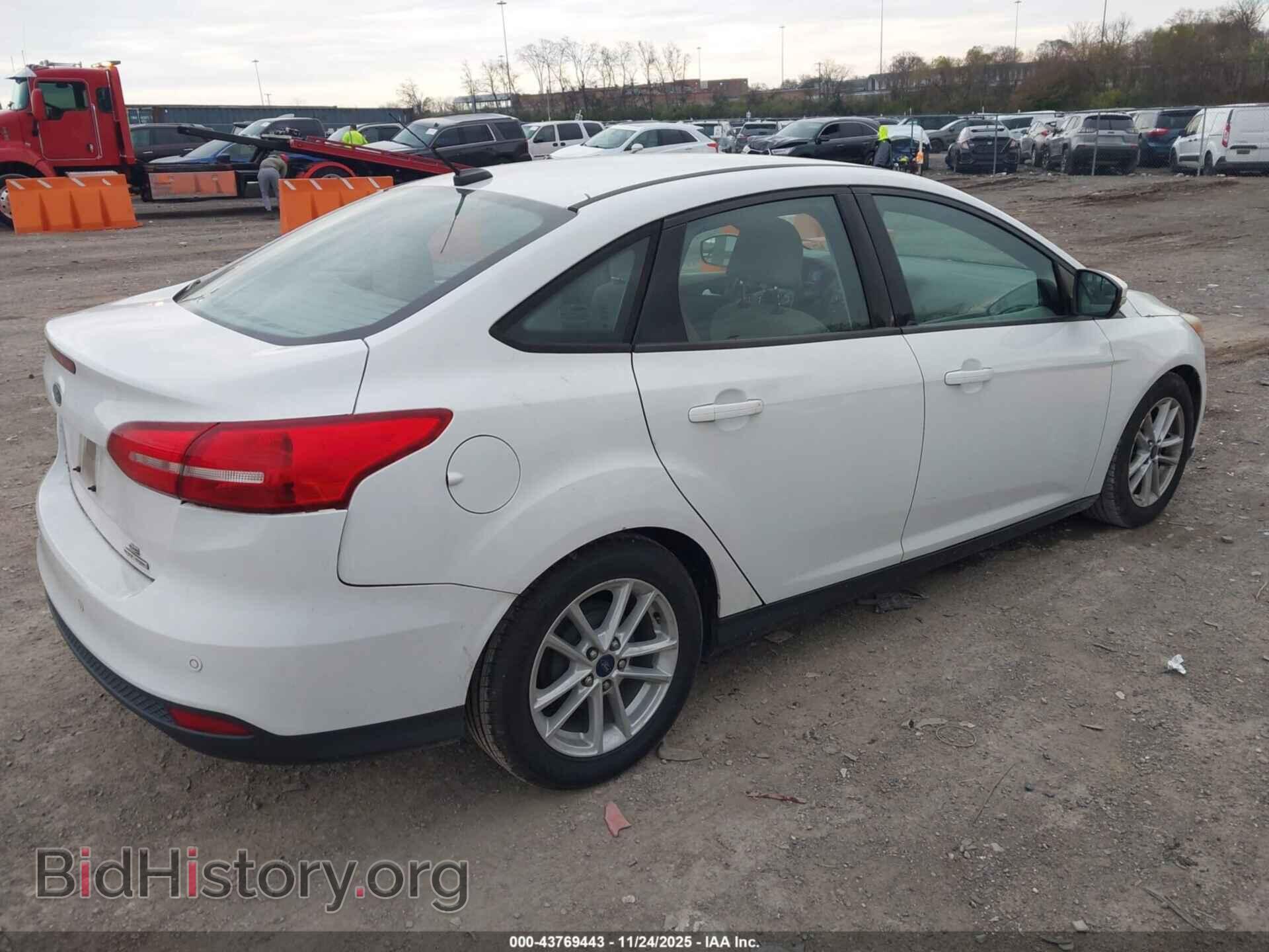 2016 FORD FOCUS - VIN: 1FADP3F28GL241634 - Photo 4