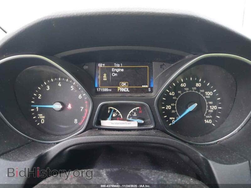 2016 Ford FOCUS (VIN 1FADP3F28GL241634) — фото 7 из 11