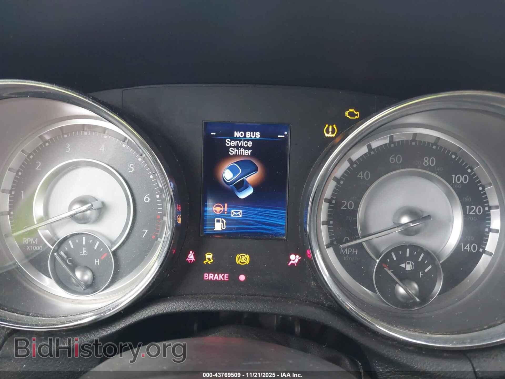 2014 CHRYSLER 300 - VIN: 2C3CCARG6EH347205 - Фото 20