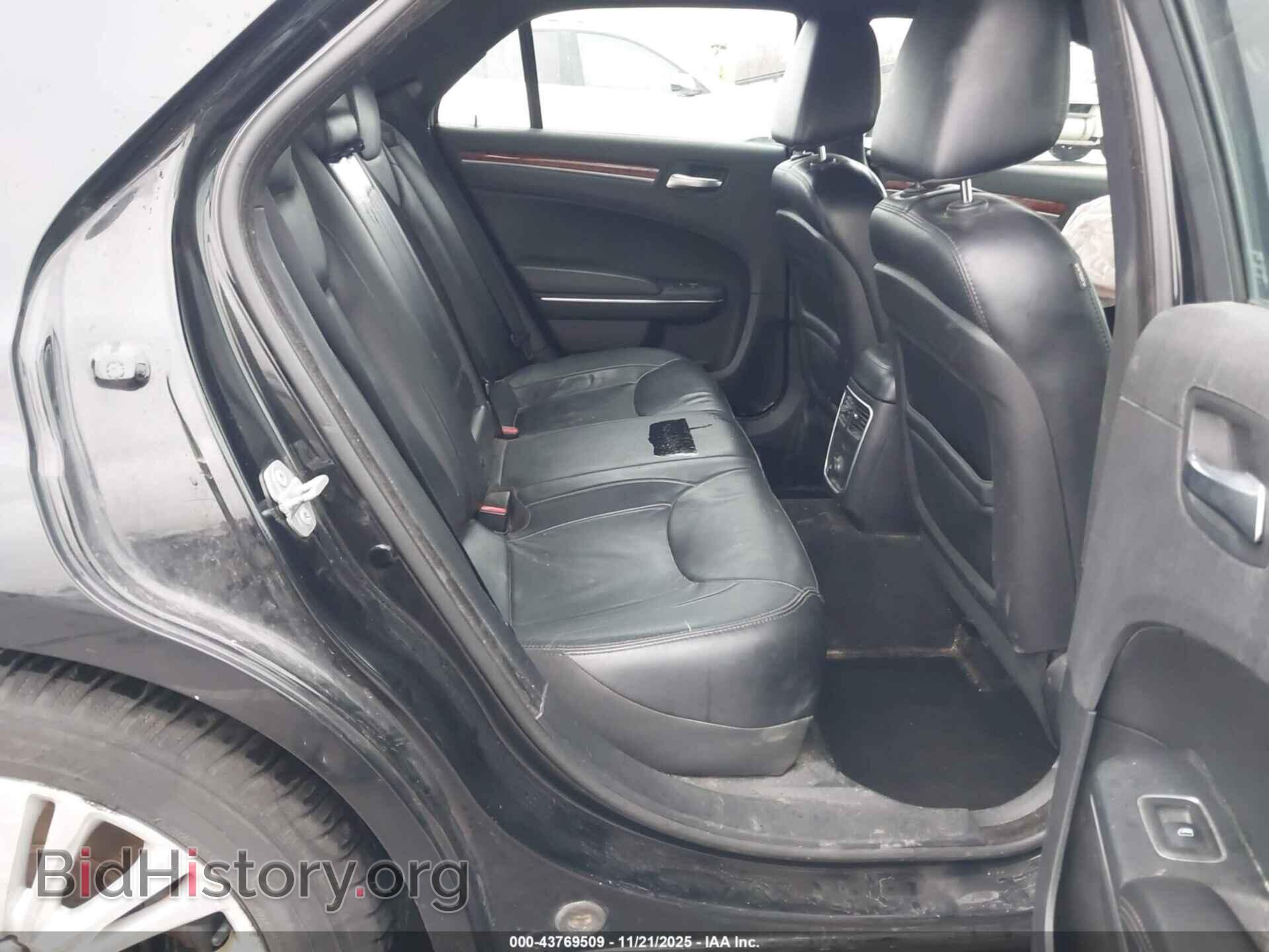 2014 CHRYSLER 300 - VIN: 2C3CCARG6EH347205 - Фото 8