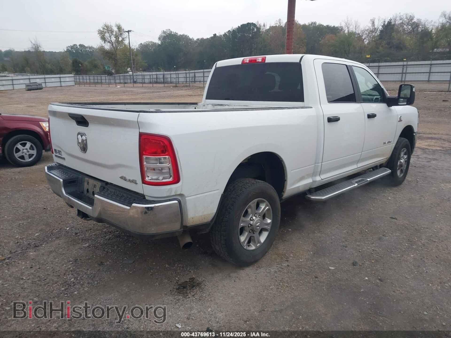2024 RAM 2500 - VIN: 3C6UR5DL5RG340236 - Фото 4