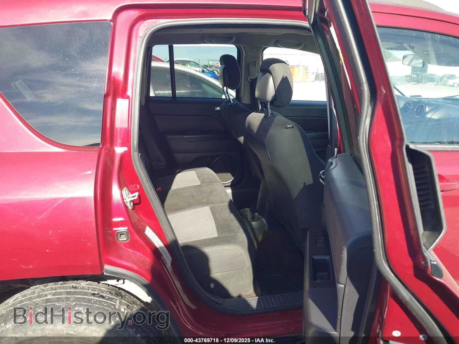 2015 JEEP COMPASS - VIN: 1C4NJCBA2FD284534 - Фото 8