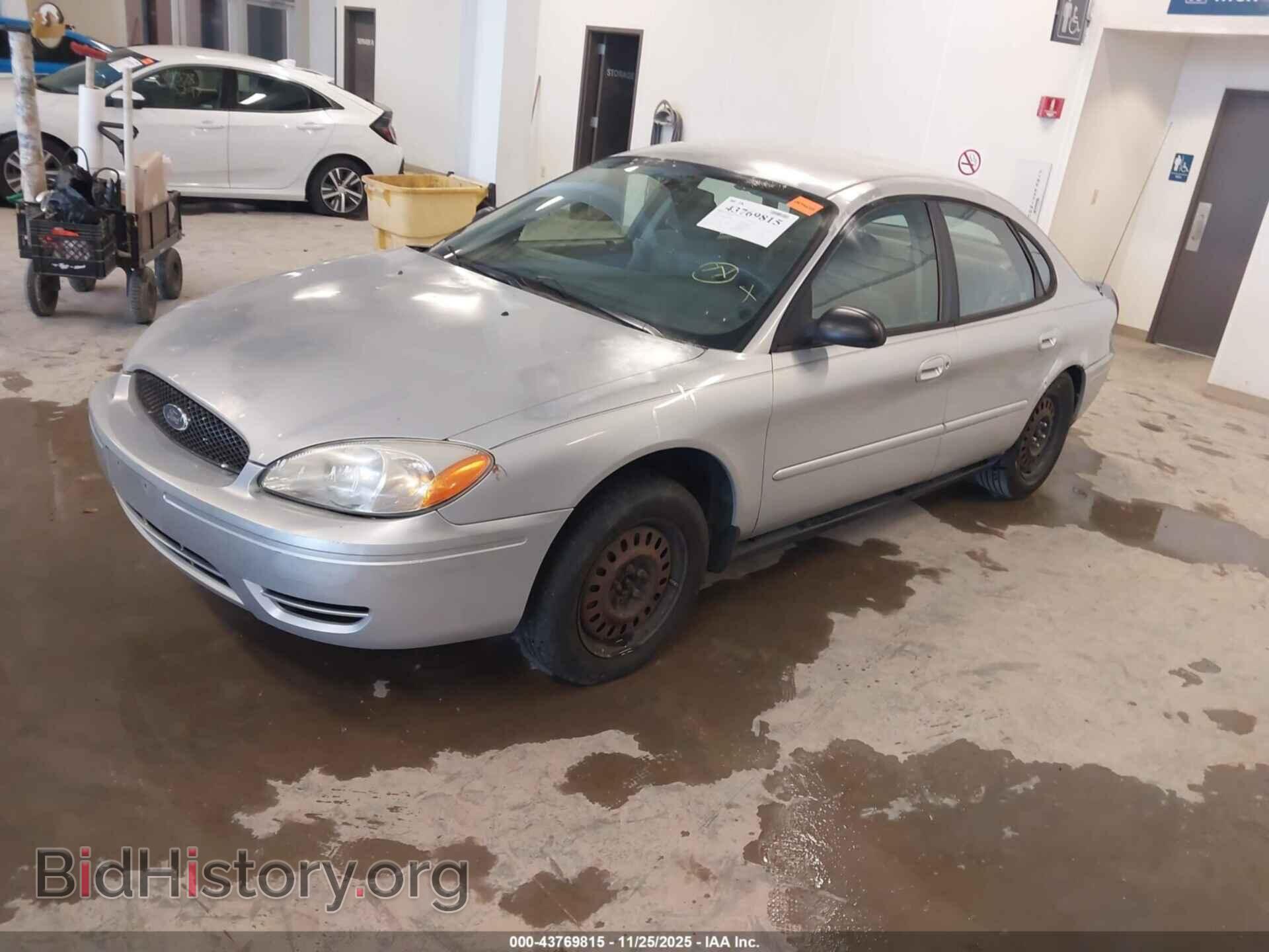 2006 FORD TAURUS - VIN: 1FAFP53U26A214059 - Фото 2