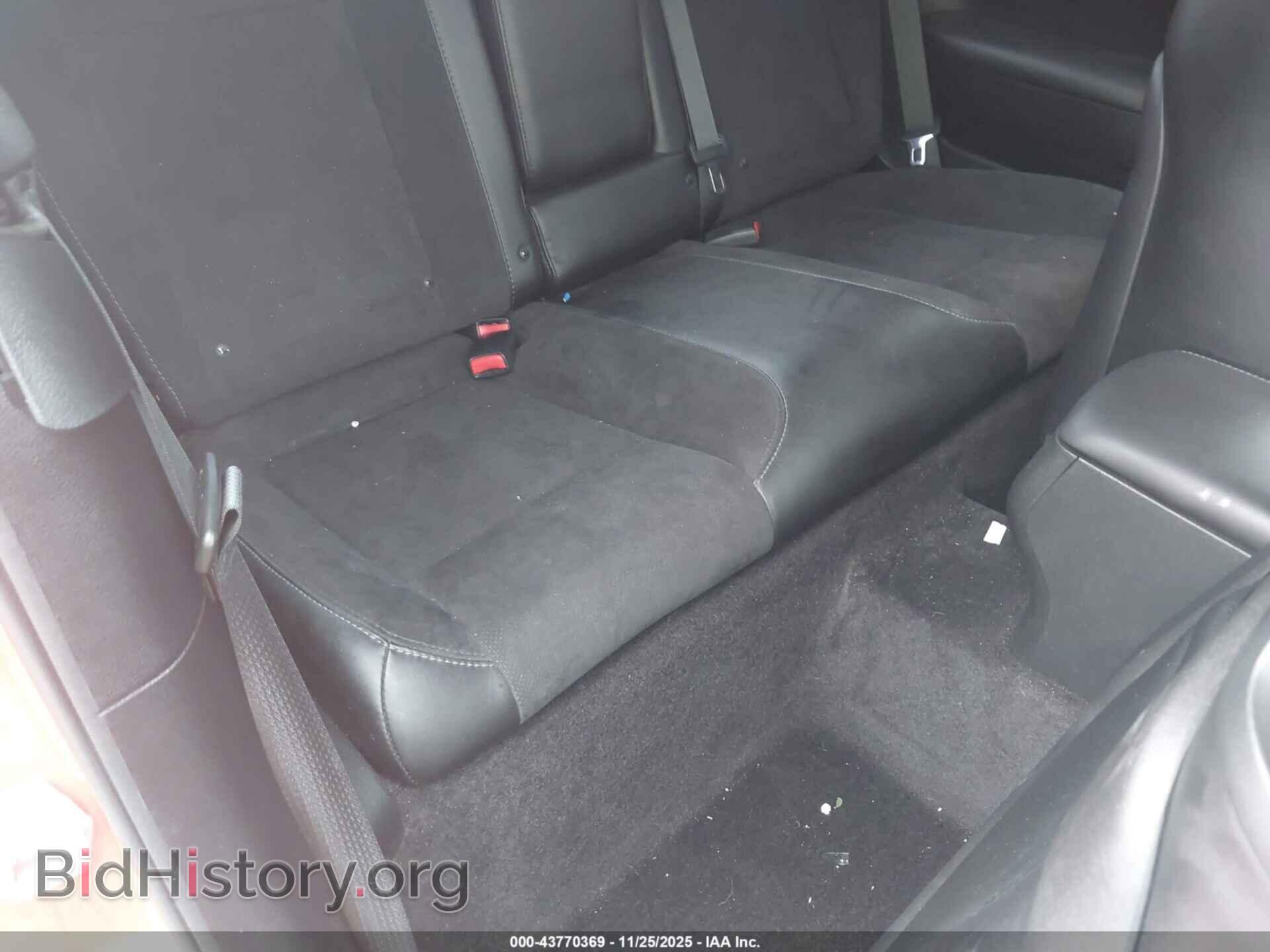 2018 DODGE CHALLENGER - VIN: 2C3CDZGG9JH257135 - Фото 8