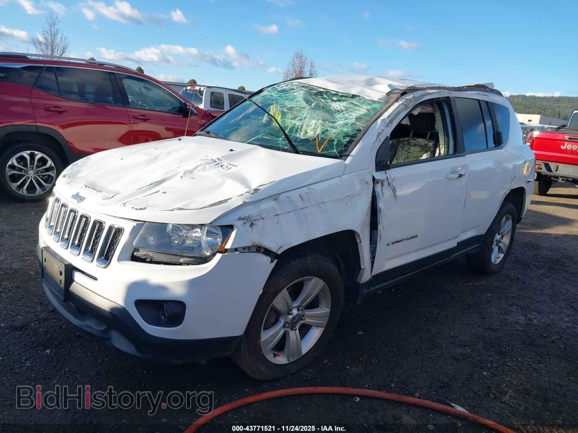 2014 JEEP COMPASS - VIN: 1C4NJDBB8ED707615 - Photo 2