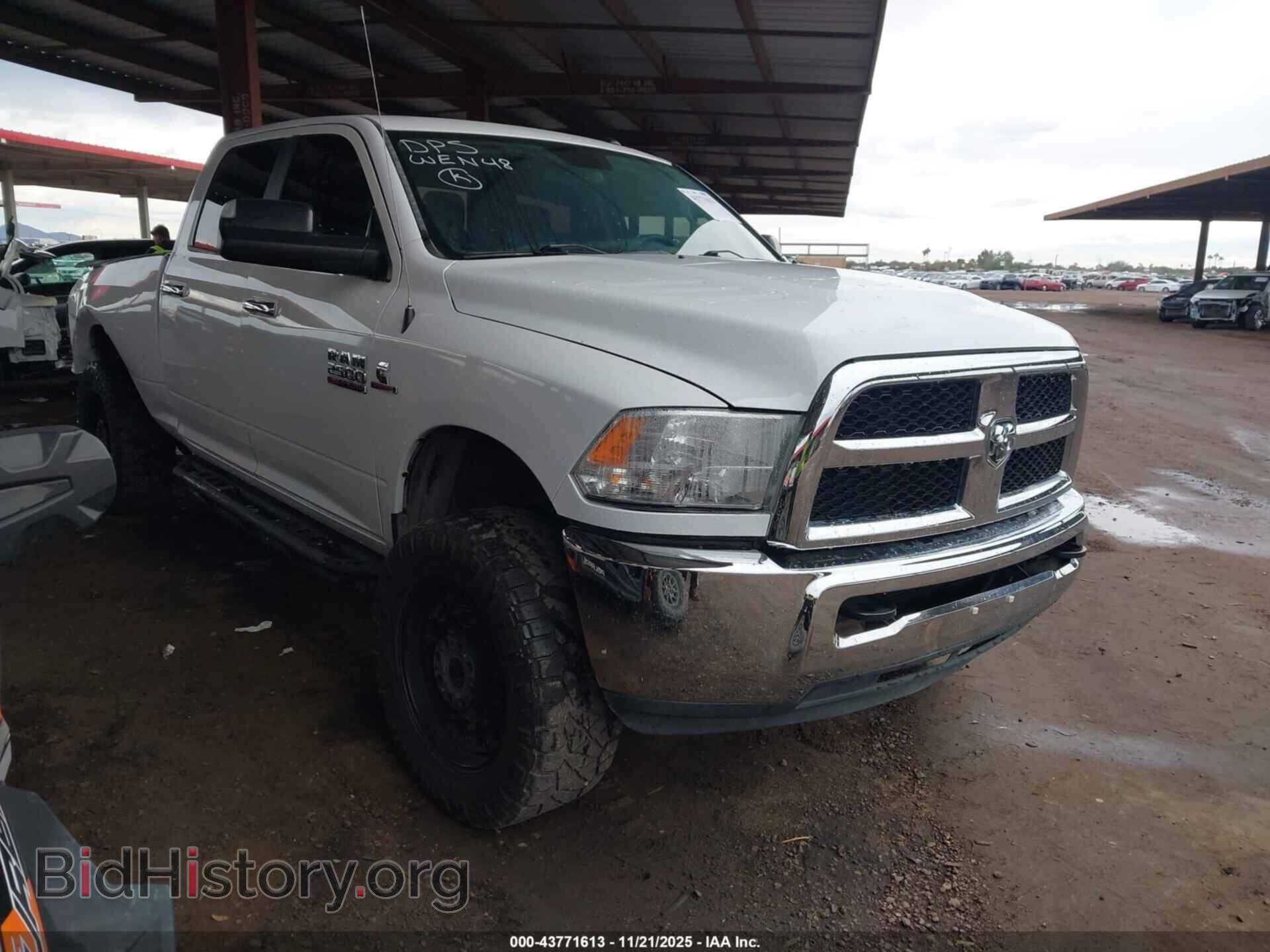 Photo 3C6UR5DL4HG653003 - RAM 2500 2017