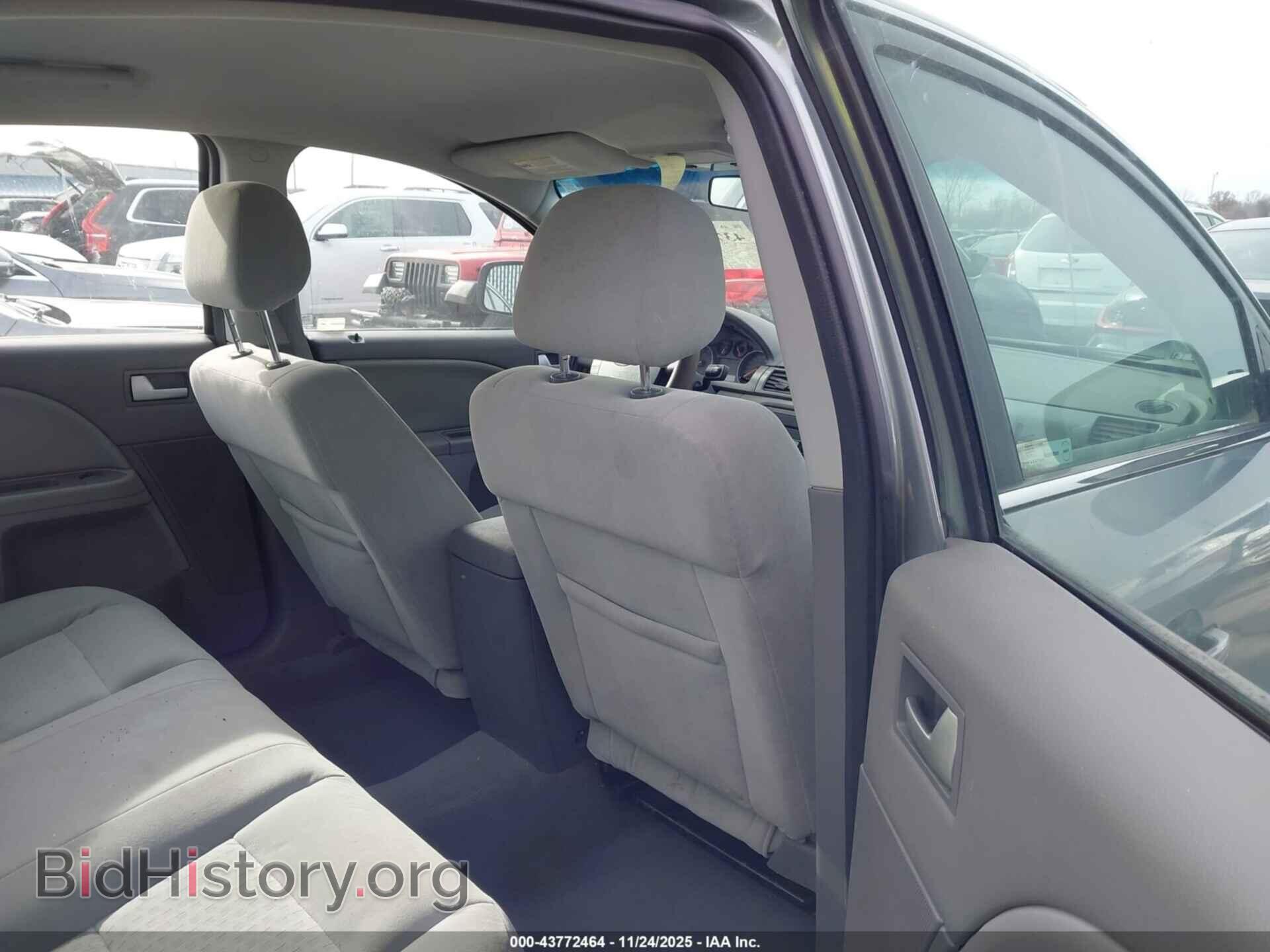2005 FORD FIVE HUNDRED - VIN: 1FAFP23135G123205 - Photo 8