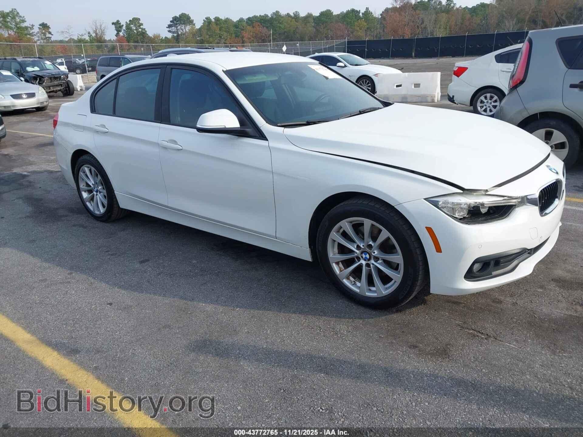 Photo WBA8A9C55GK618258 - BMW 320I 2016