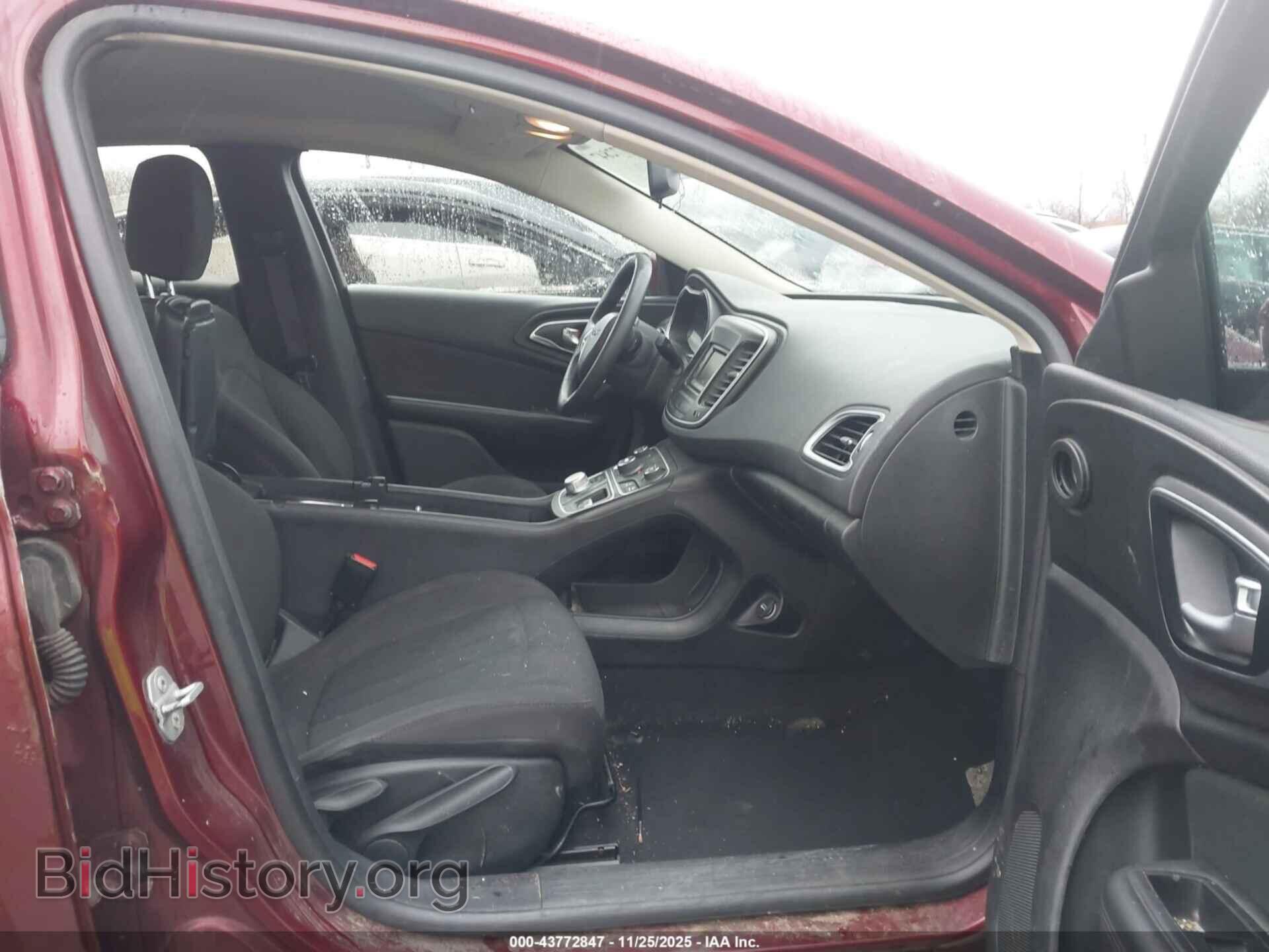 2016 CHRYSLER 200 - VIN: 1C3CCCAB6GN120697 - Фото 5