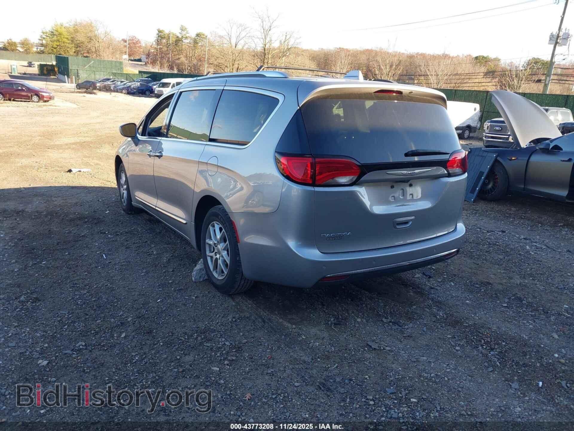 2020 CHRYSLER PACIFICA - VIN: 2C4RC1BGXLR125614 - Фото 3