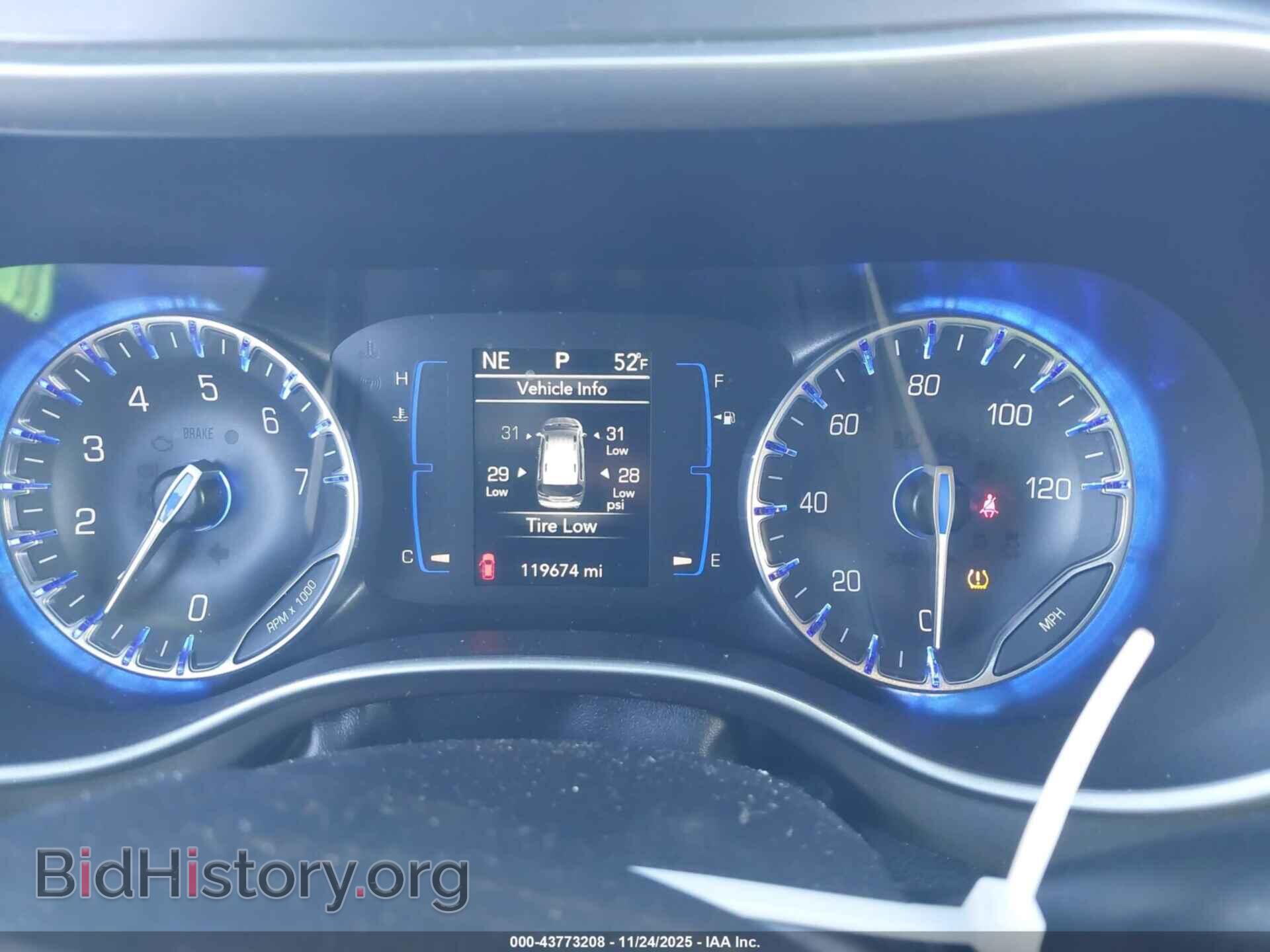 2020 CHRYSLER PACIFICA - VIN: 2C4RC1BGXLR125614 - Фото 7