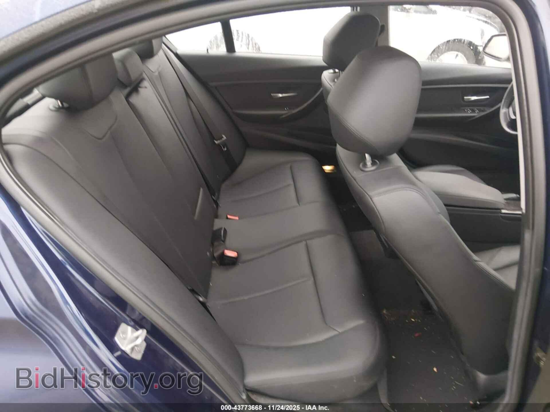 2016 BMW 320I - VIN: WBA8E5G57GNU21484 - Photo 8