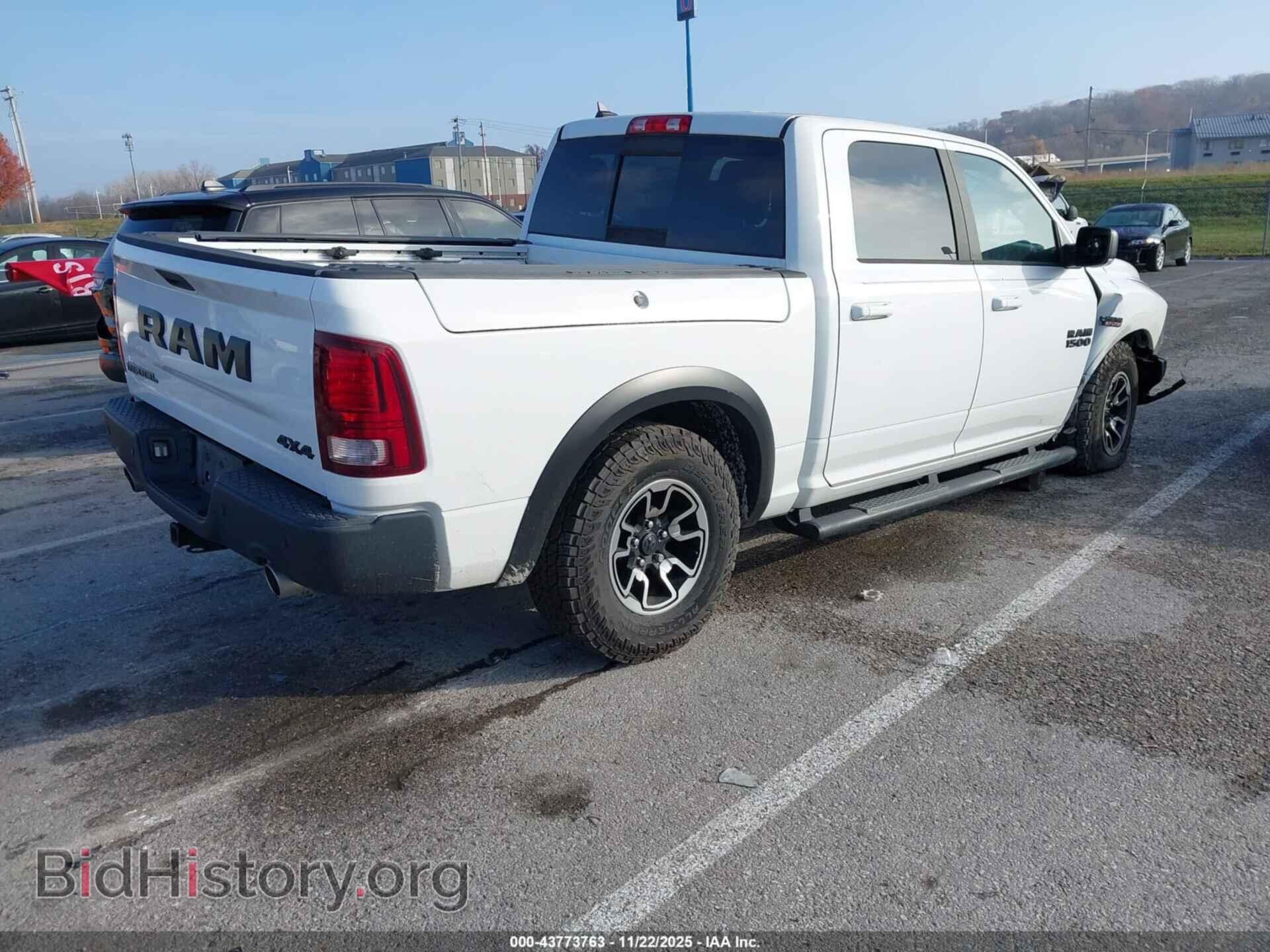 2017 RAM 1500 - VIN: 1C6RR7YT6HS812110 - Фото 4