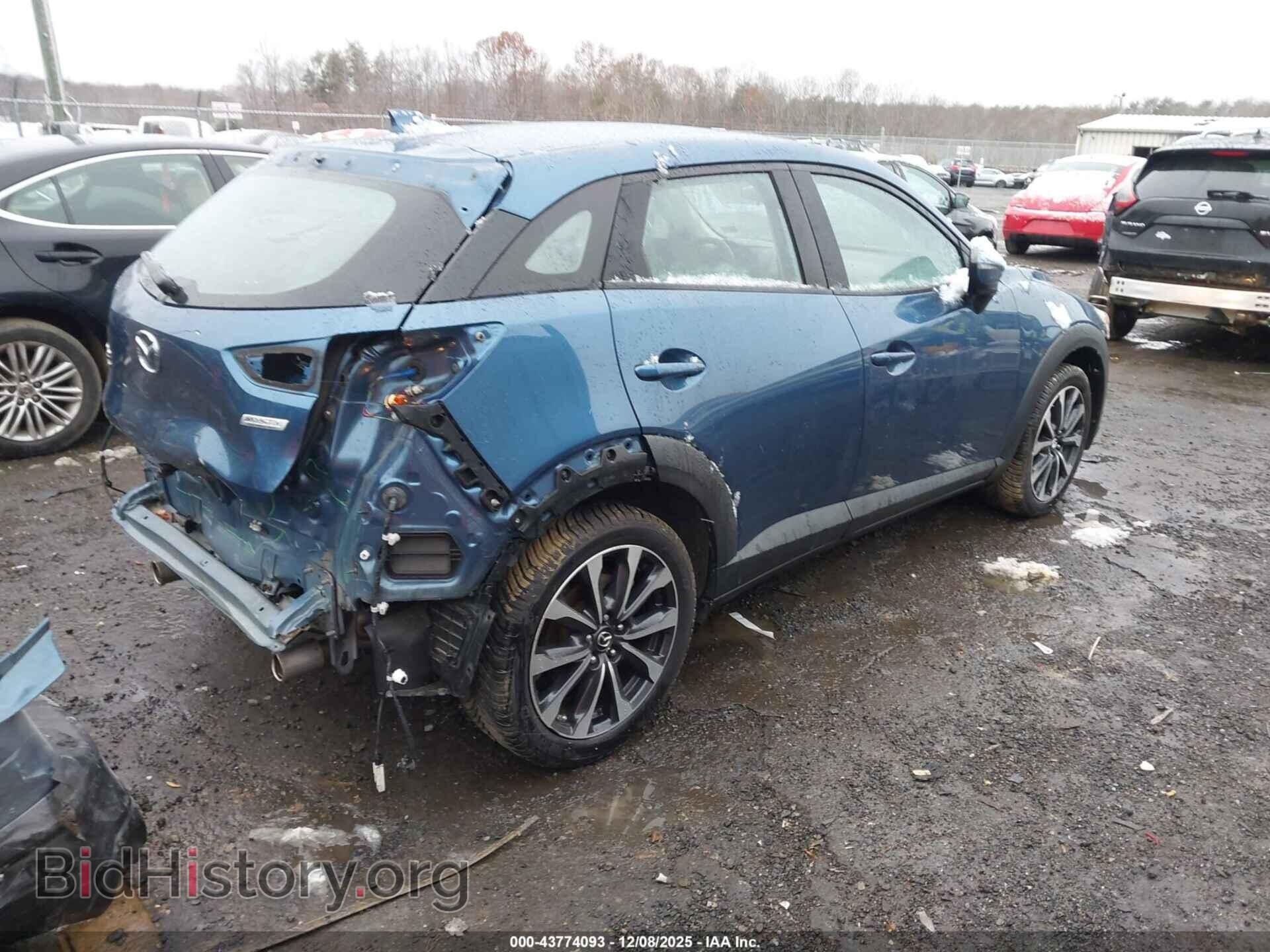 2019 MAZDA CX-3 - VIN: JM1DKFC78K0412208 - Фото 4