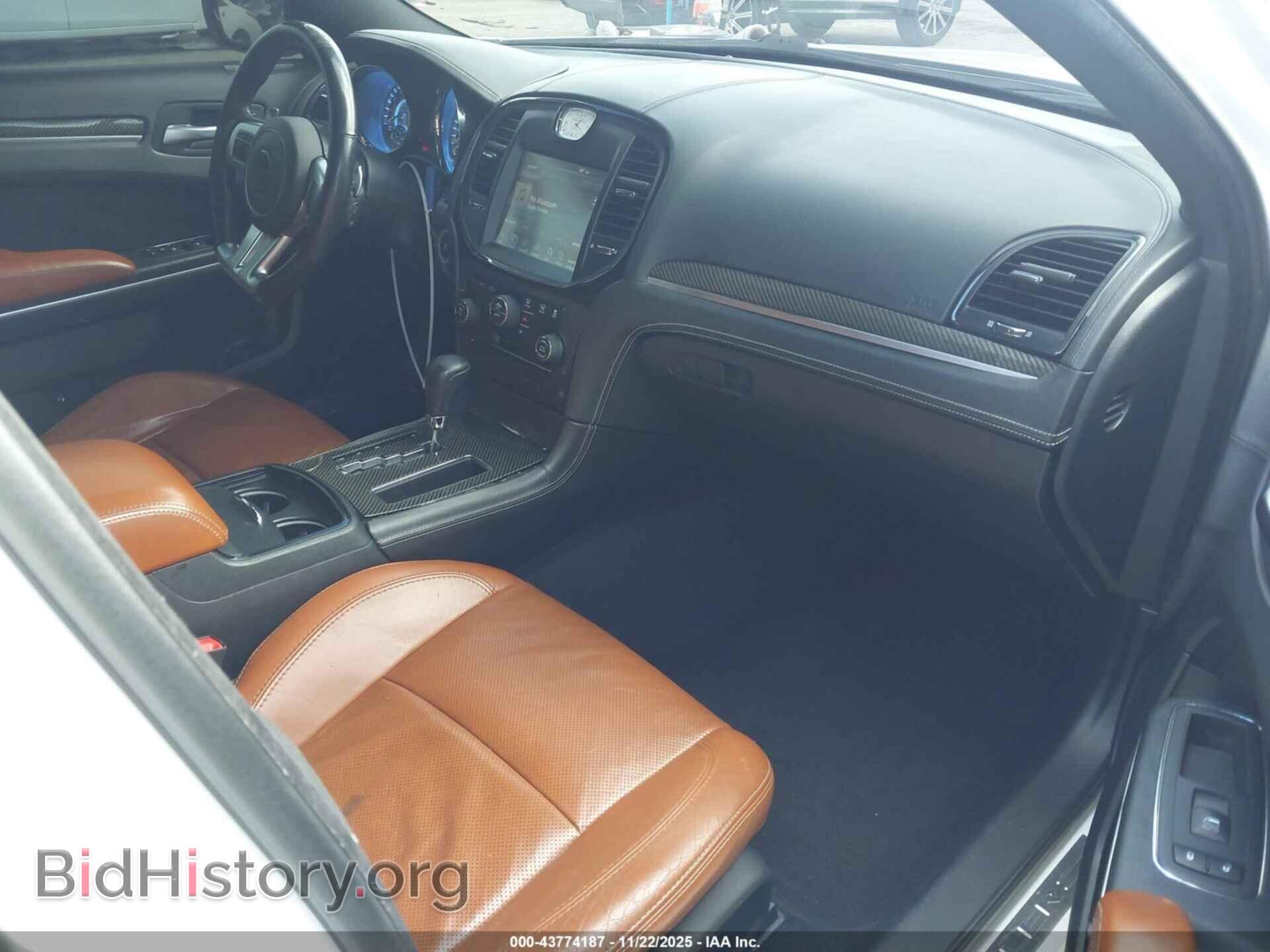 2014 CHRYSLER 300 - VIN: 2C3CCAFJ9EH211604 - Фото 5