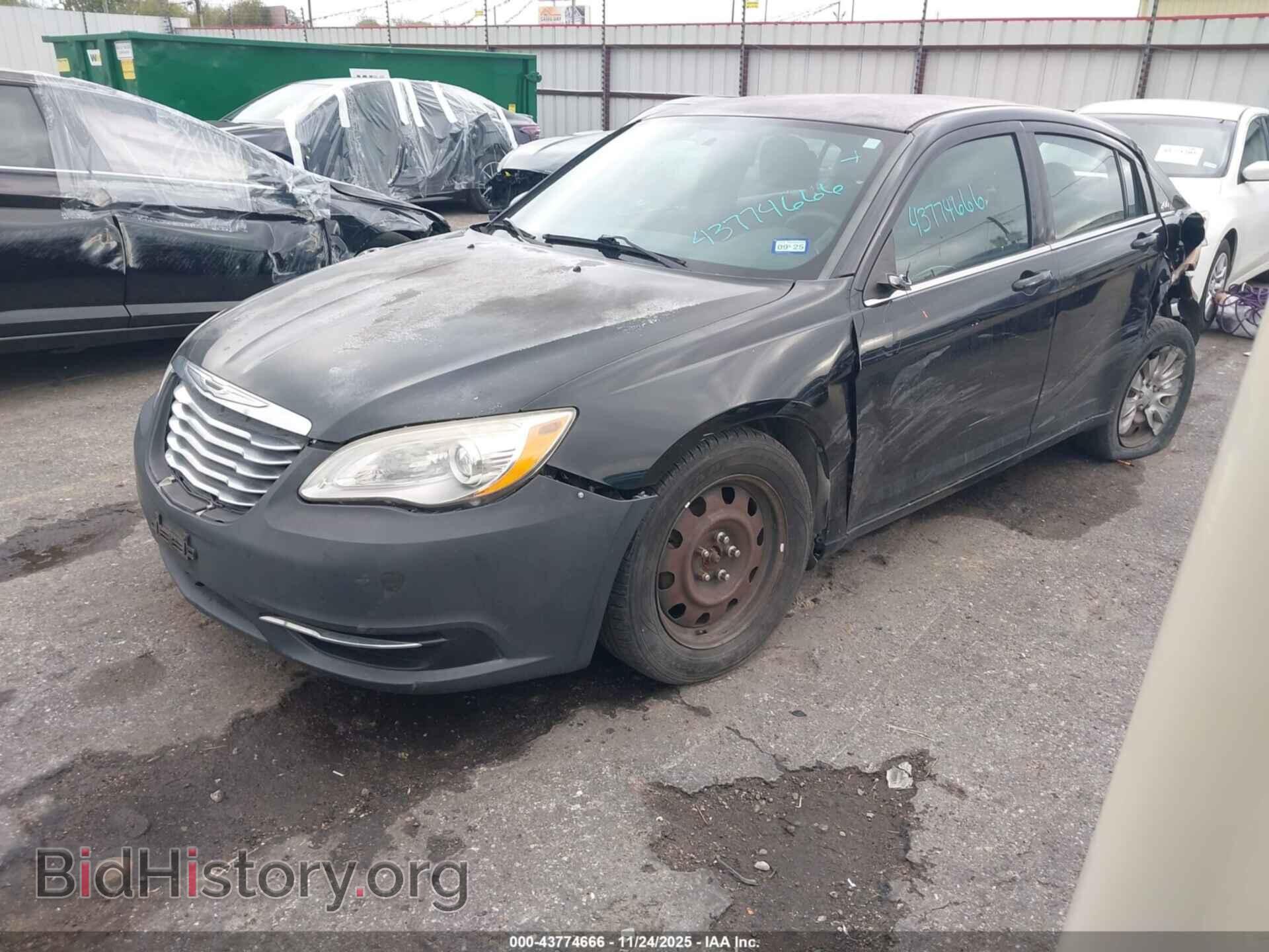 2014 CHRYSLER 200 - VIN: 1C3CCBAG6EN101604 - Фото 2